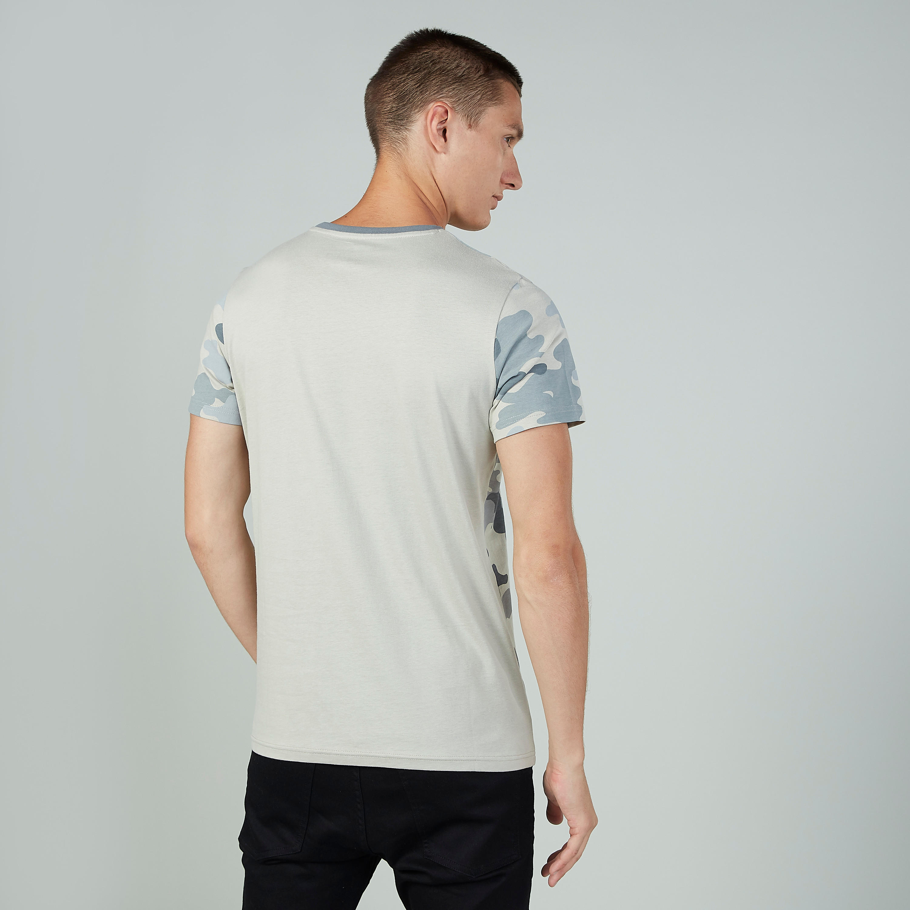 تيشيرت مستدام سليم بياقة ضيّقة وأكمام قصيرة وطبعات -men-clothing-tshirtsandpolos-tshirts-image-3