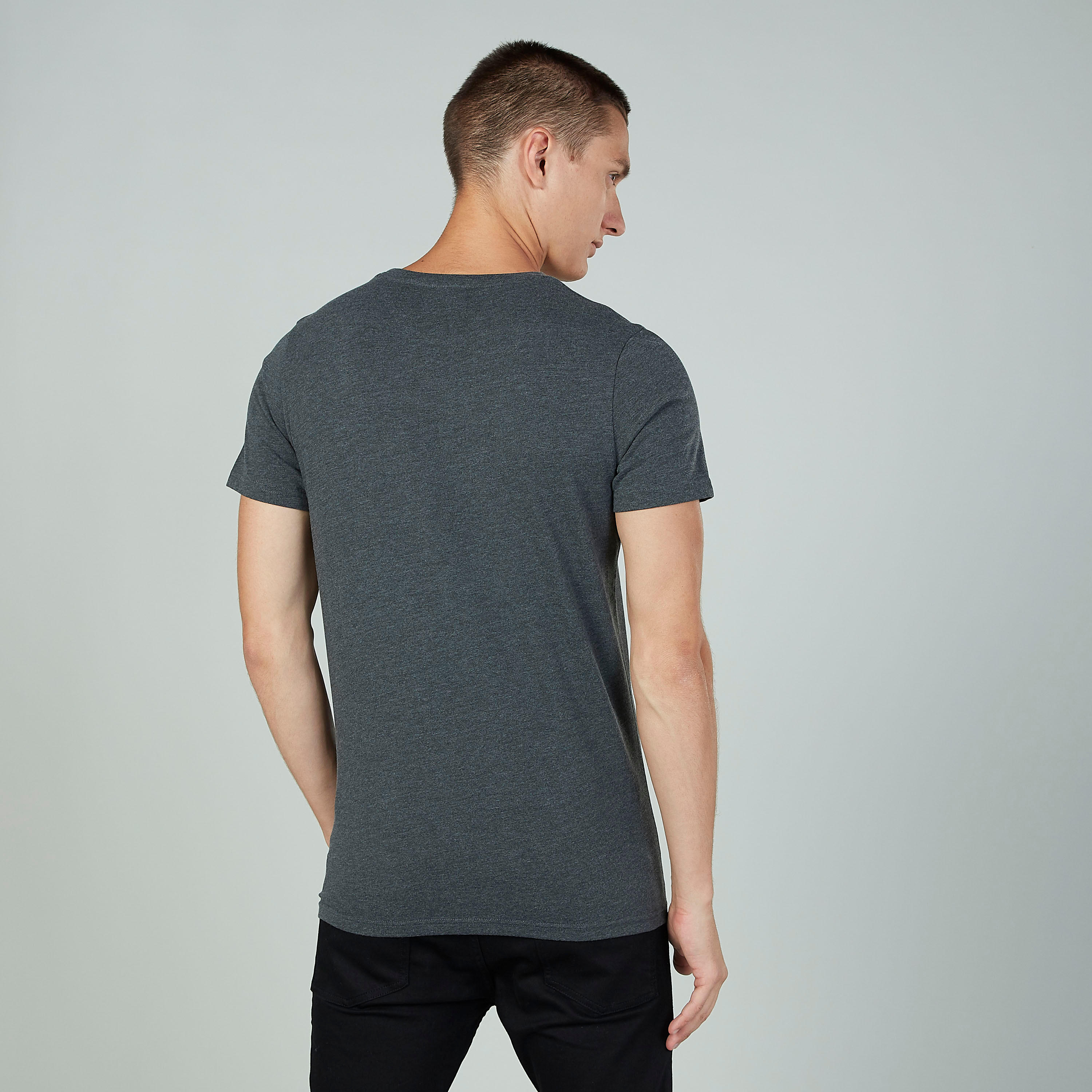 تيشيرت مستدام سليم بياقة ضيّقة وأكمام قصيرة وطبعات -men-clothing-tshirtsandpolos-tshirts-image-4