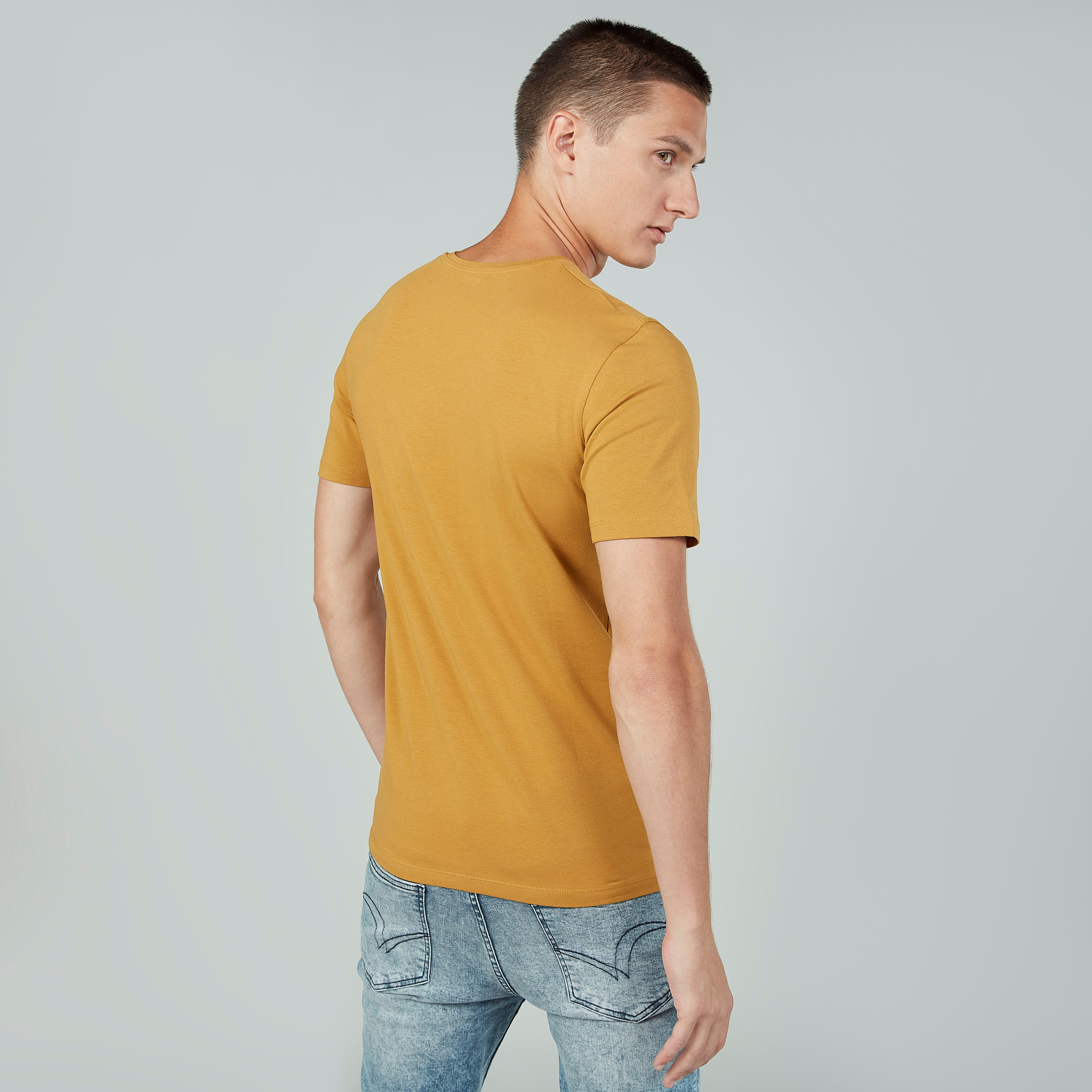 Plain T-shirt with V-neck and Short Sleeves-men-clothing-tshirtsandpolos-tshirts-image-4