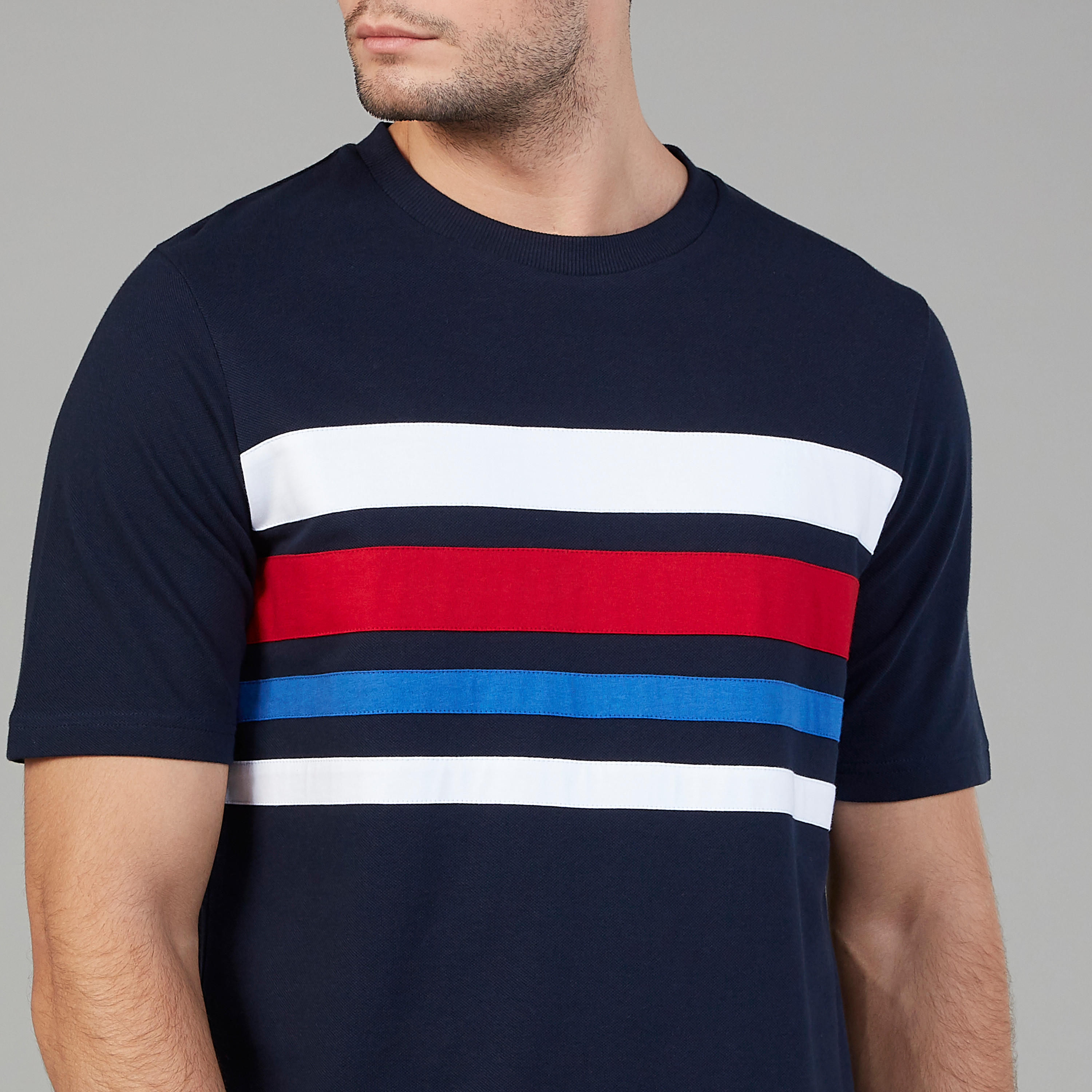 تيشيرت مخطّط بياقة مستديرة وأكمام قصيرة-men-clothing-tshirtsandpolos-tshirts-image-3
