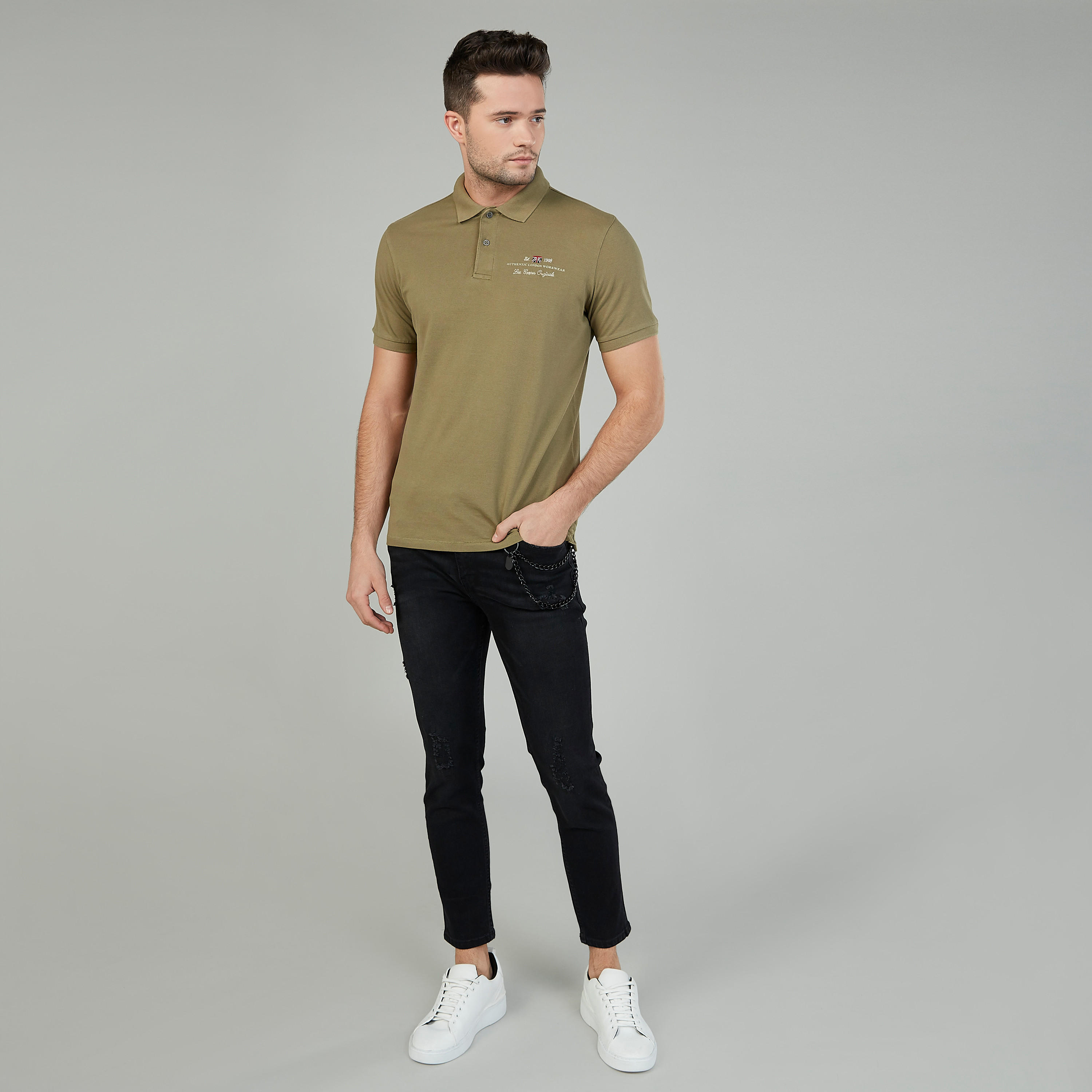 بنطلون جينز ممزق سكيني بخصر متوسط الارتفاع بعروات حزام وجيوب-men-clothing-bottoms-jeans-image-2