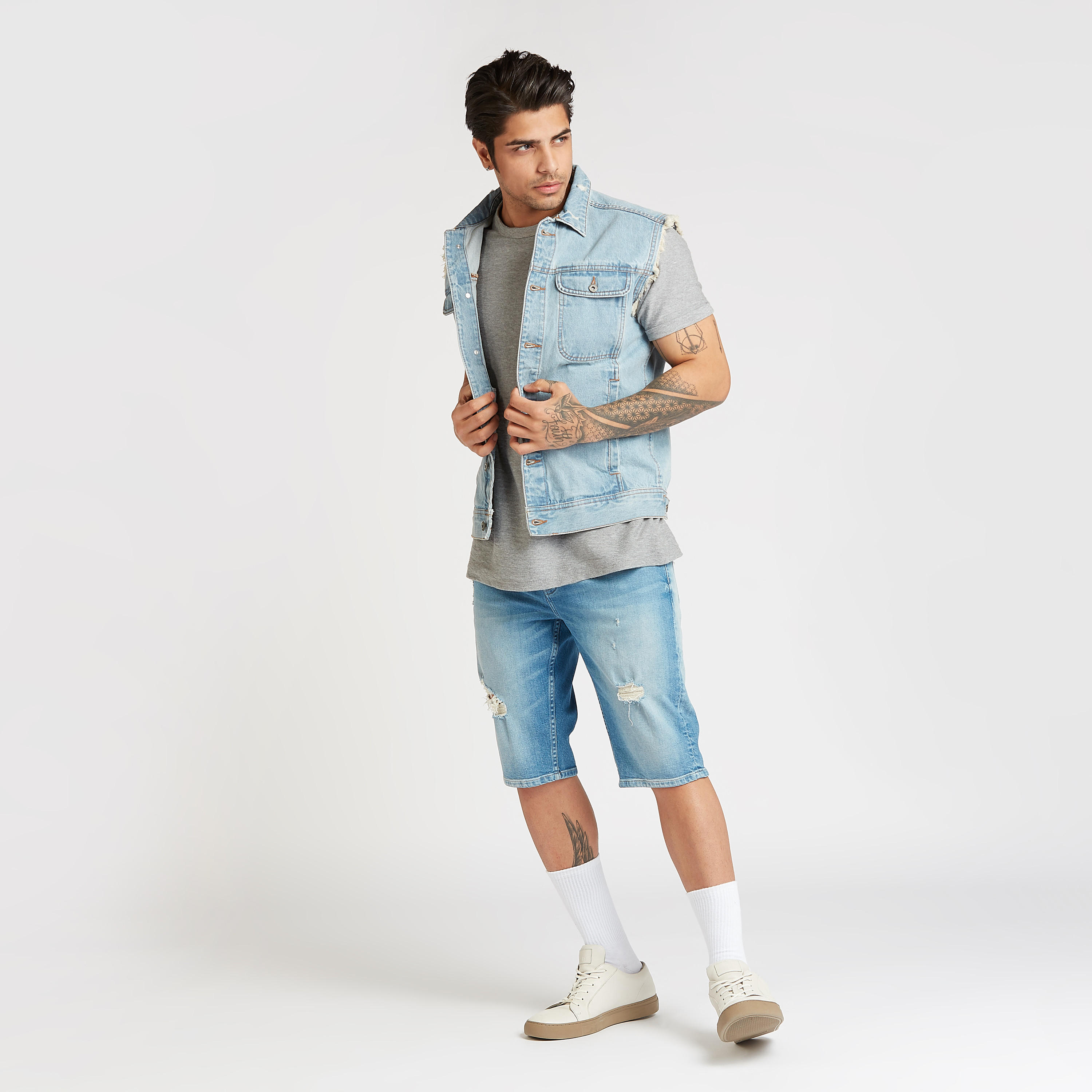 Slim Fit Denim Sleeveless Jacket with Flap Pockets and Frayed Grazers-men-clothing-jacketsandblazers-jackets-image-2
