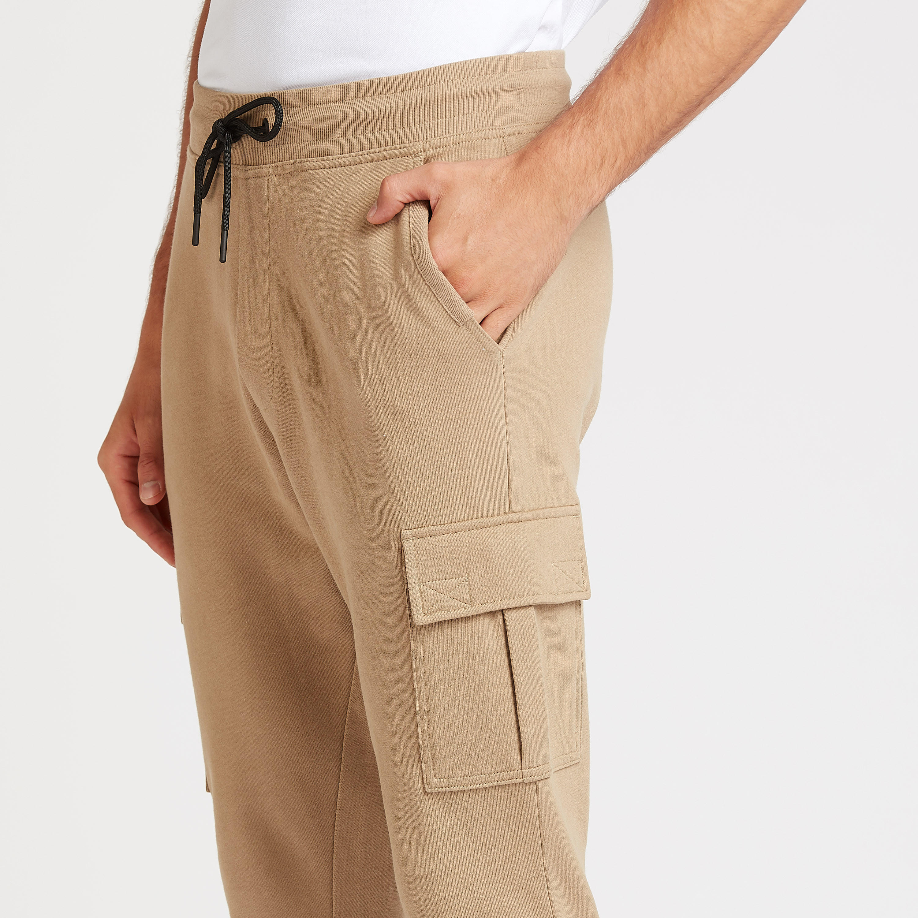 بنطلون رياضي كارجو طويل بقصة سكيني بخصر متوسط الارتفاع وجيوب-men-clothing-bottoms-joggers-image-3
