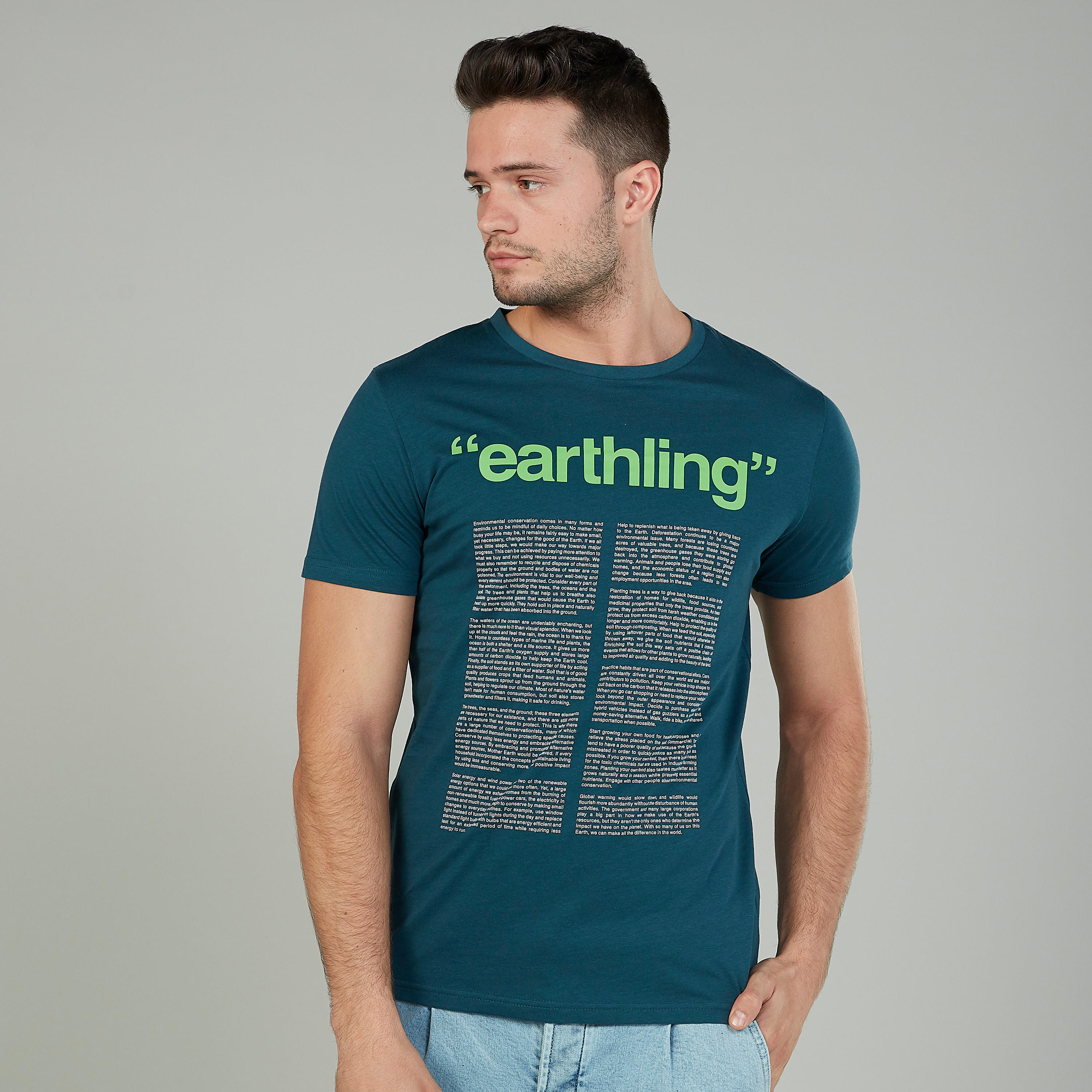 تيشيرت بياقة ضيّقة وأكمام قصيرة وطبعات-men-clothing-tshirtsandpolos-tshirts-image-5