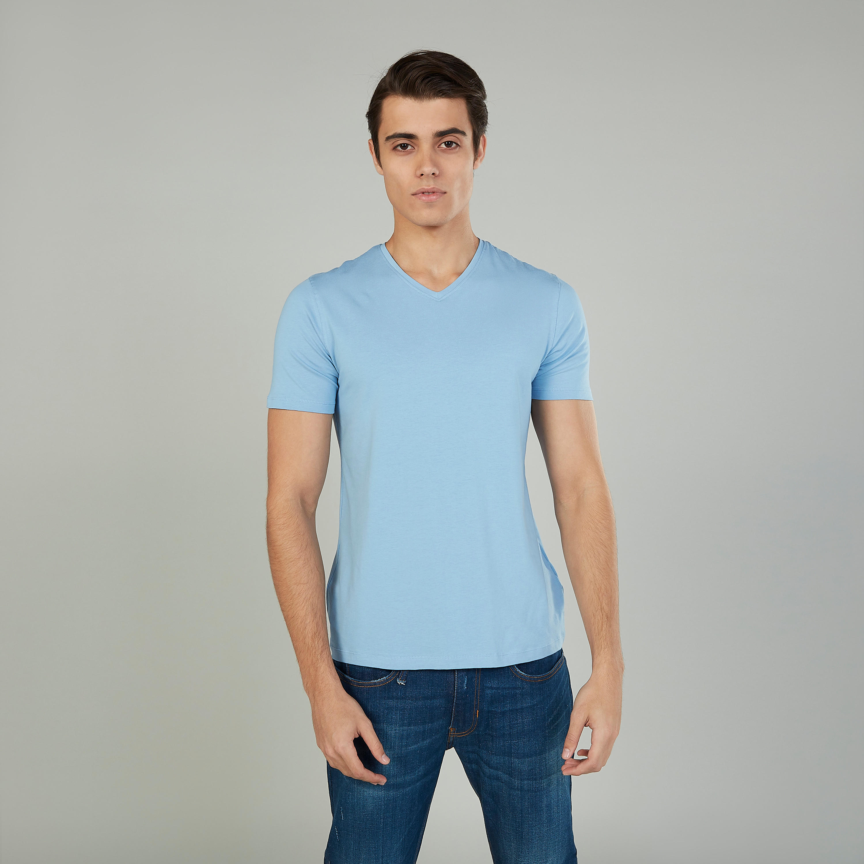 Plain T-shirt with V-neck and Short Sleeves-men-clothing-tshirtsandpolos-tshirts-image-1
