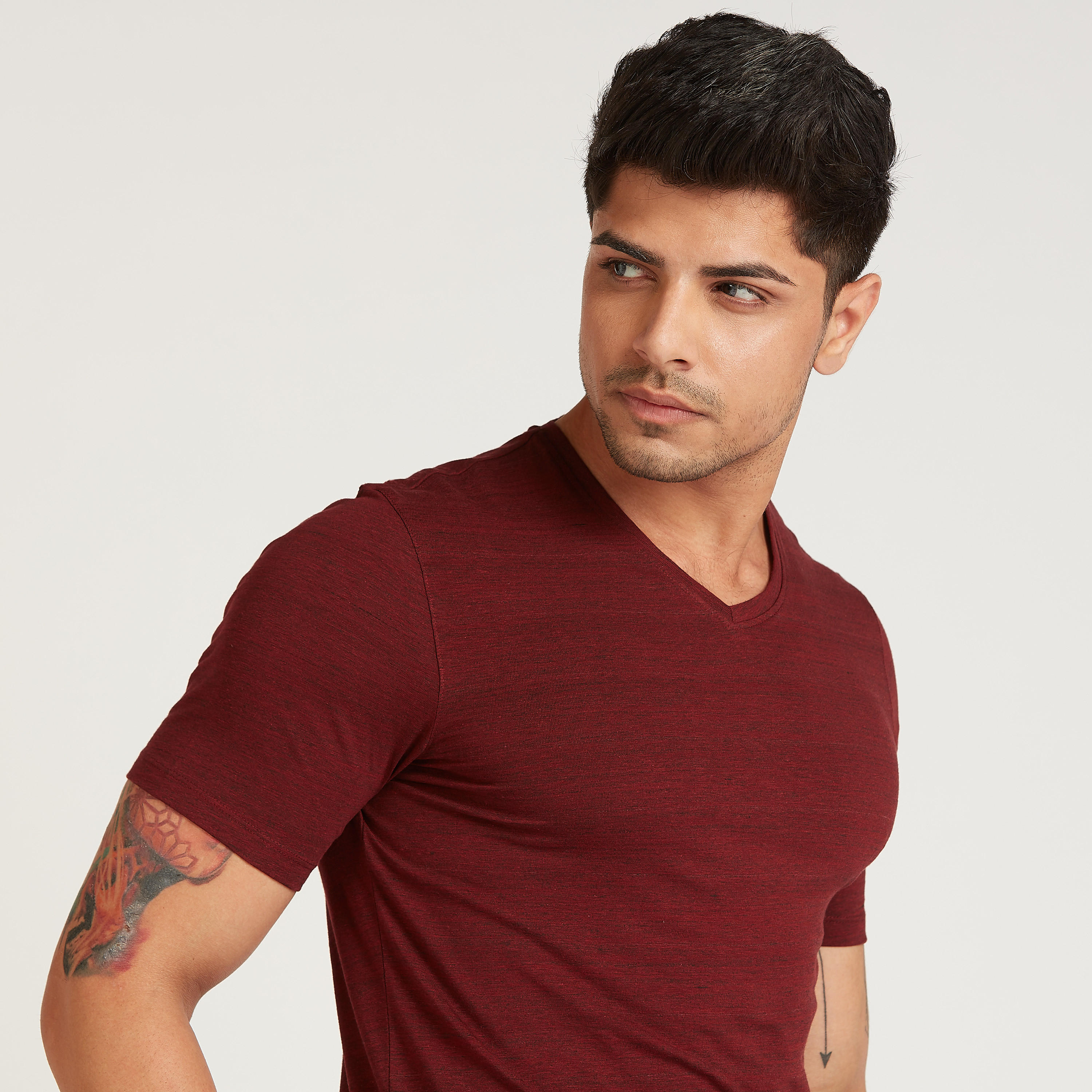Melange Printed T-shirt with V-neck and Short Sleeves-men-clothing-tshirtsandpolos-tshirts-image-2