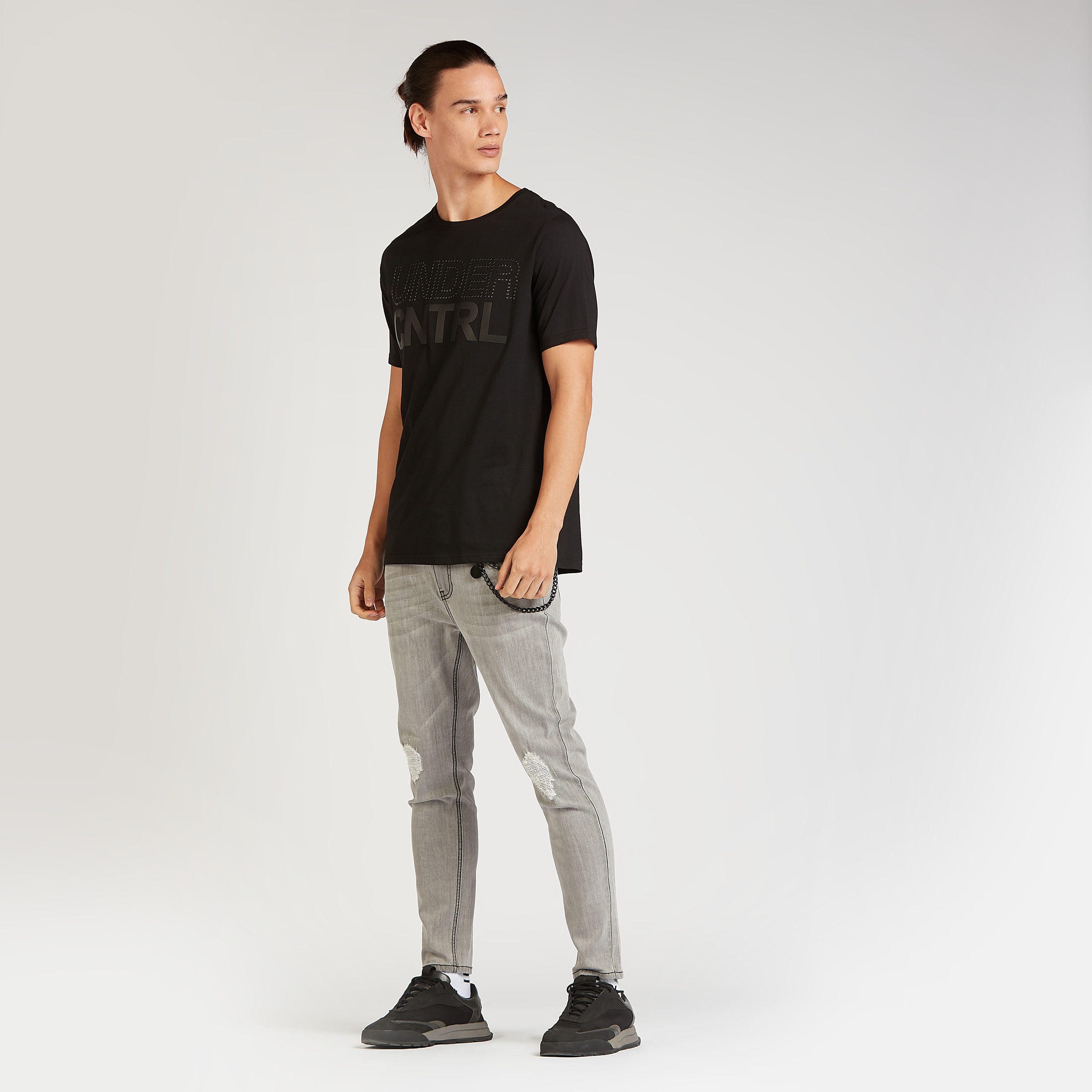 Embellished Detail T-shirt with Crew Neck and Short Sleeves-men-clothing-tshirtsandpolos-tshirts-image-2