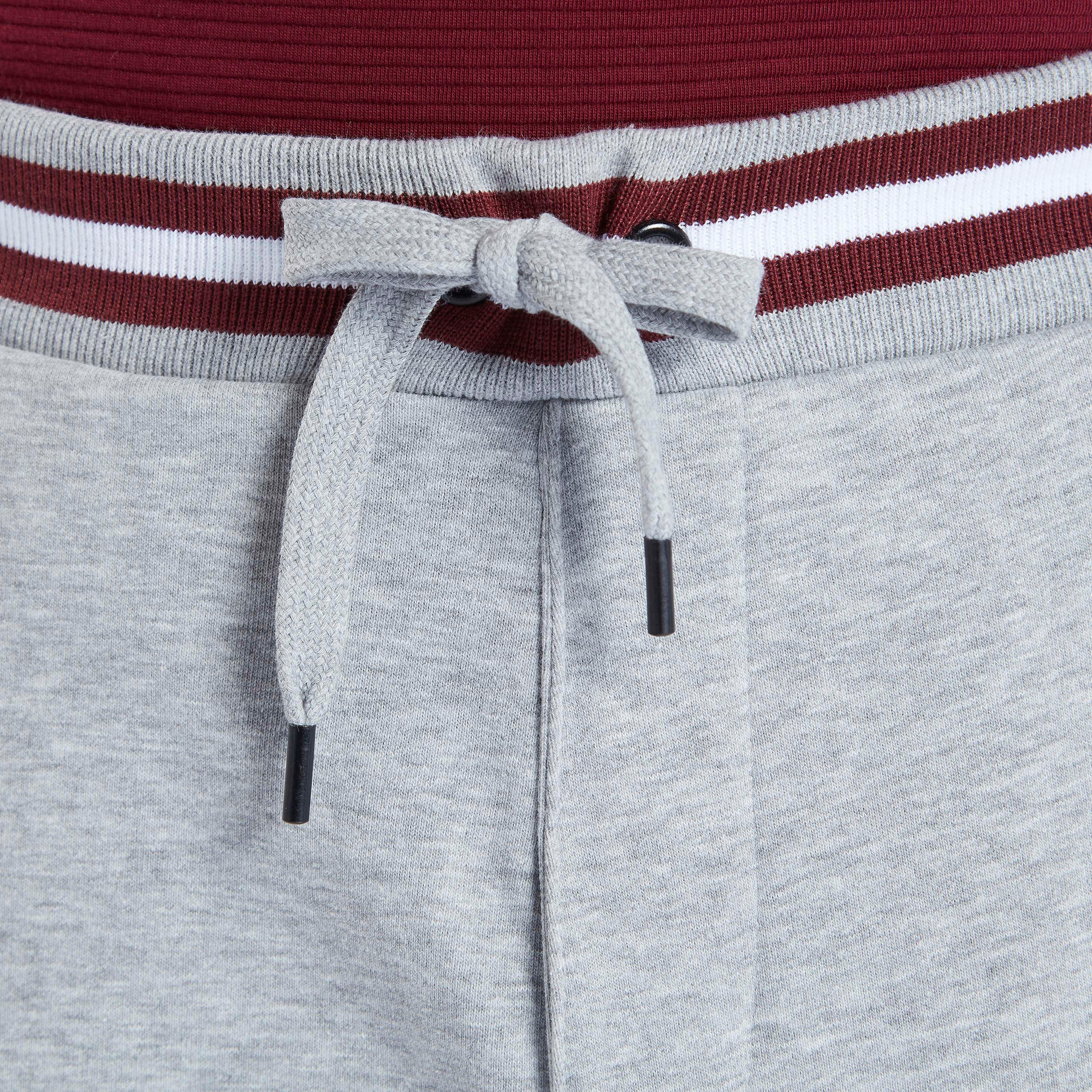 بنطلون رياضي سادة طويل بتفاصيل جيوب ورباط-men-clothing-bottoms-joggers-image-3