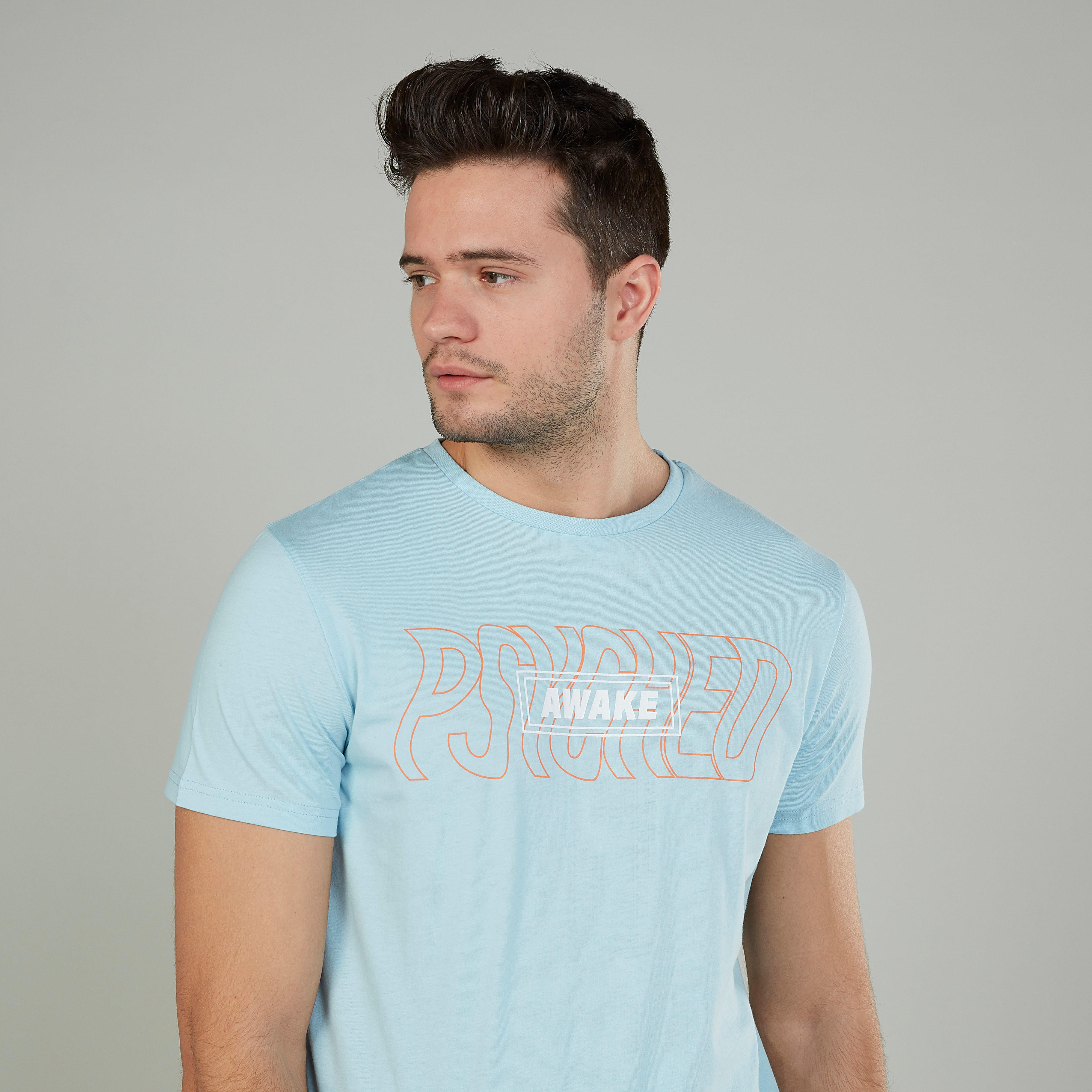 تيشيرت بياقة مستديرة وأكمام قصيرة وطبعات-men-clothing-tshirtsandpolos-tshirts-image-3