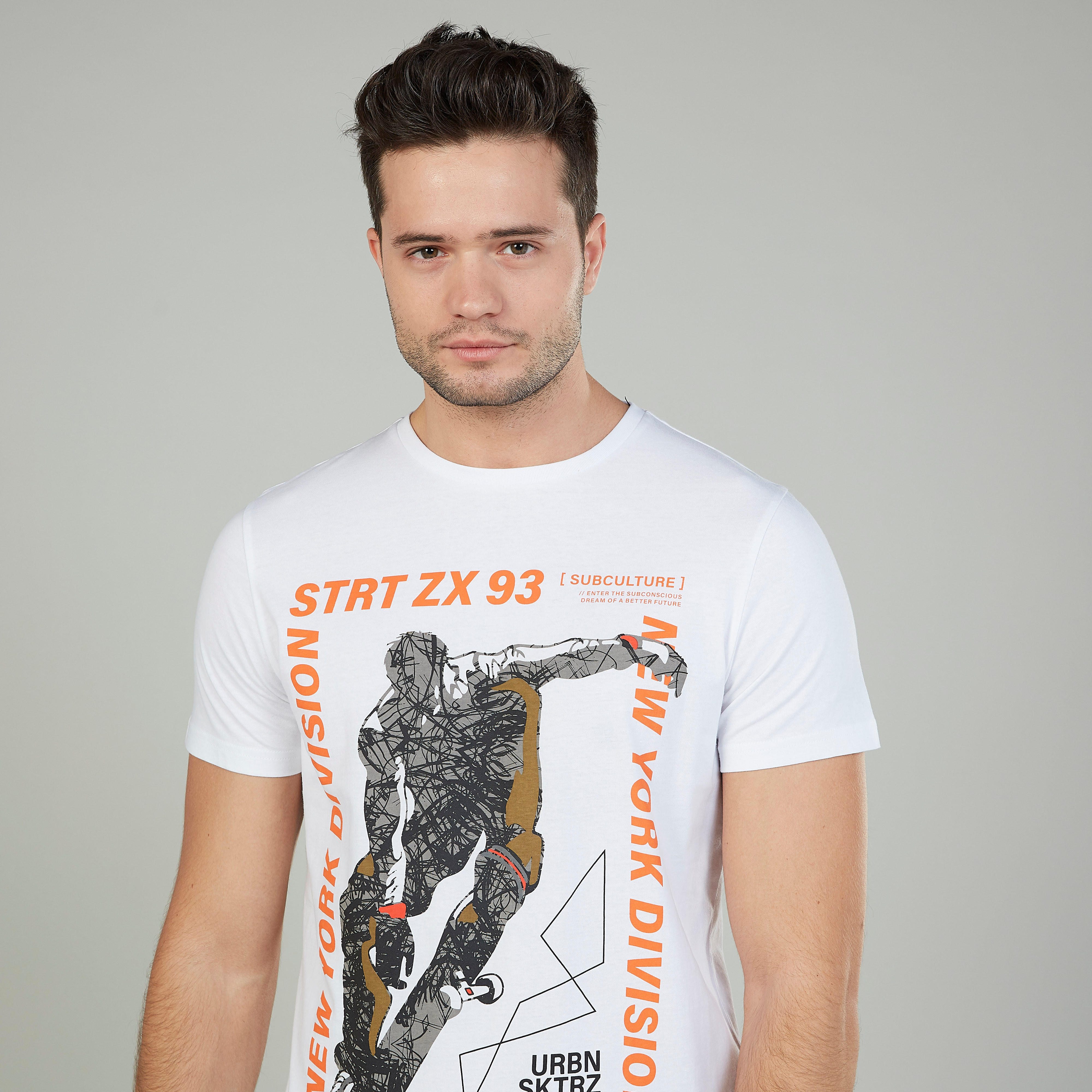 تيشيرت بياقة مستديرة وأكمام قصيرة وطبعات-men-clothing-tshirtsandpolos-tshirts-image-3