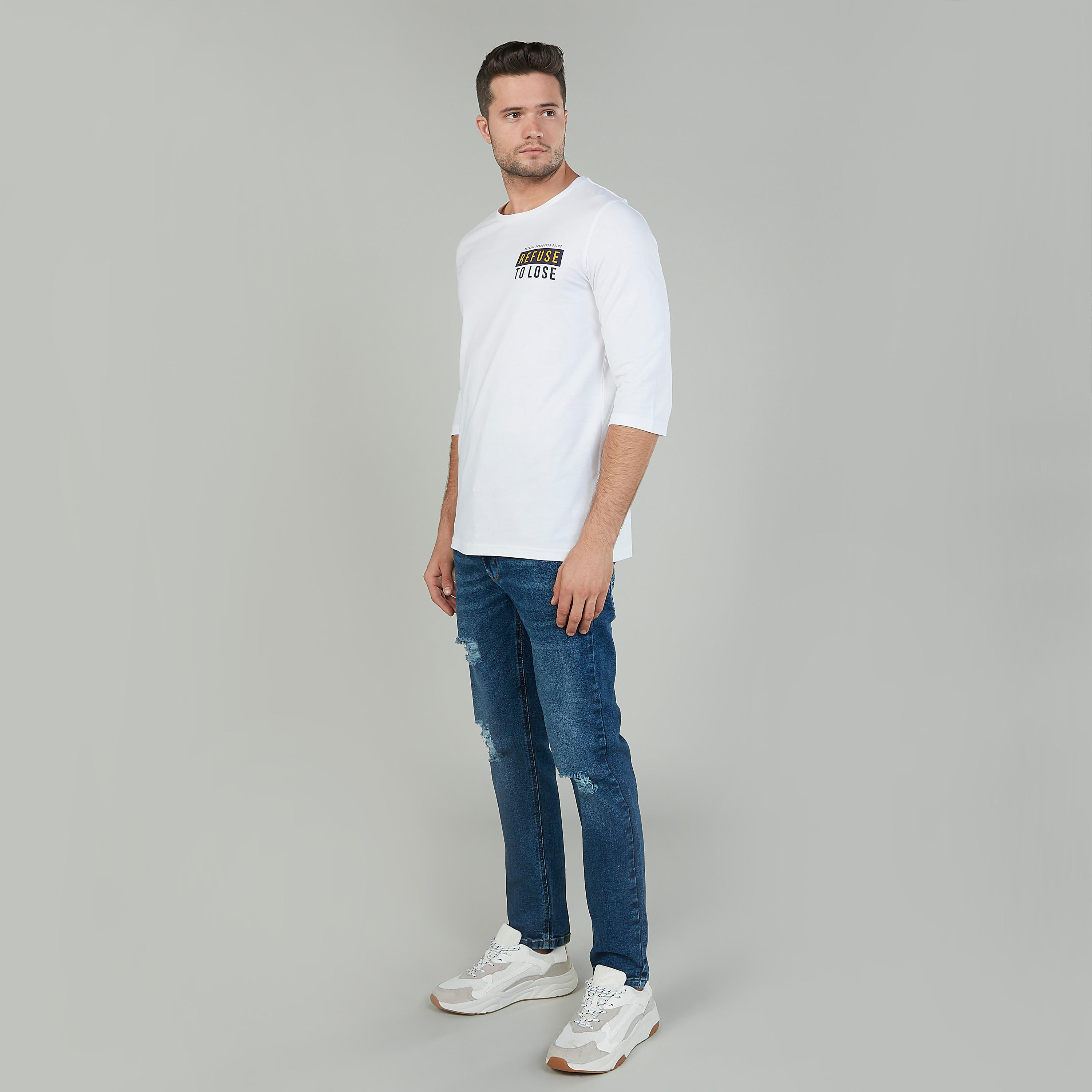 تيشيرت بياقة مستديرة وأكمام 3/4 وطبعات-men-clothing-tshirtsandpolos-tshirts-image-2