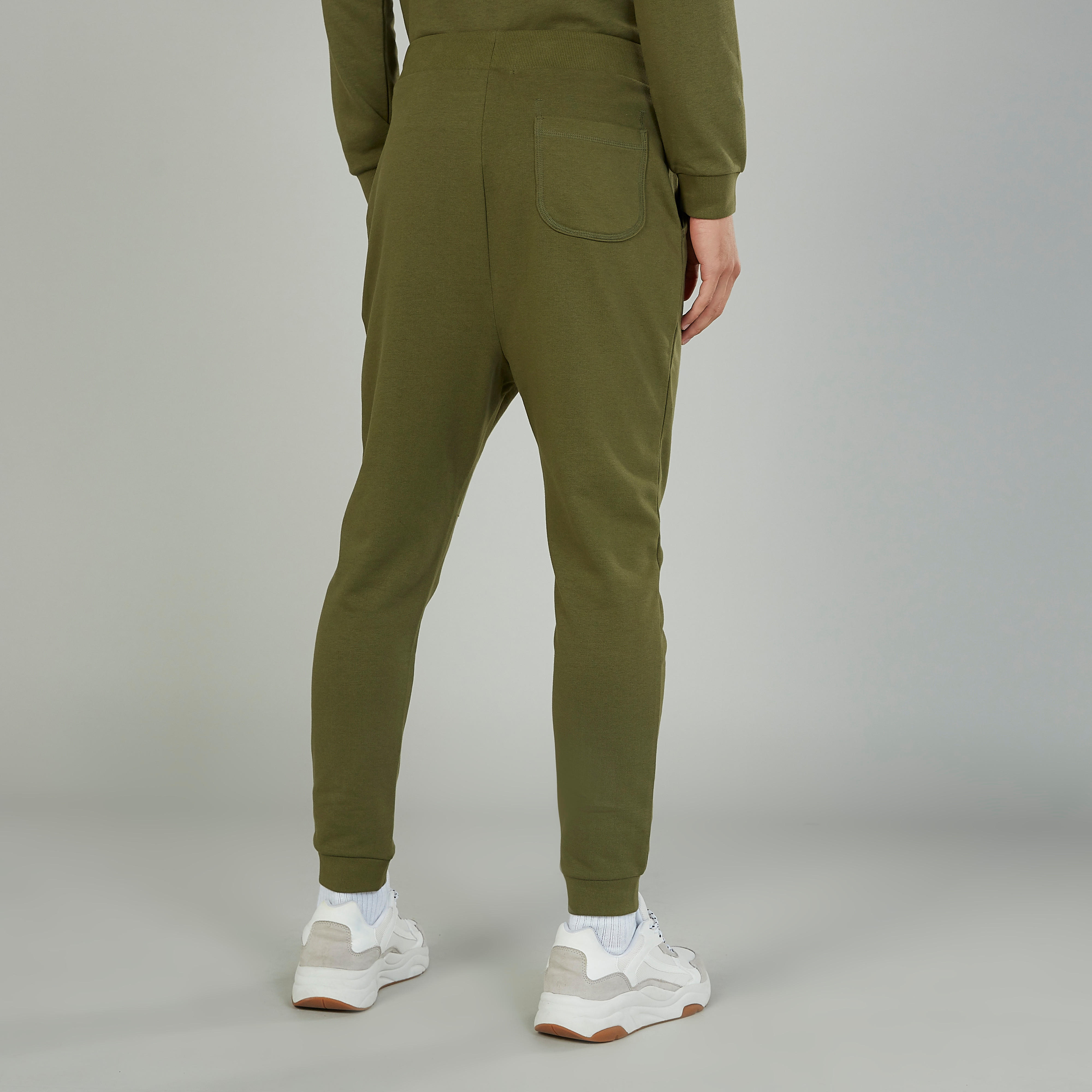بنطلون رياضي سكيني بخصر متوسط الارتفاع وجيوب-men-clothing-bottoms-joggers-image-3