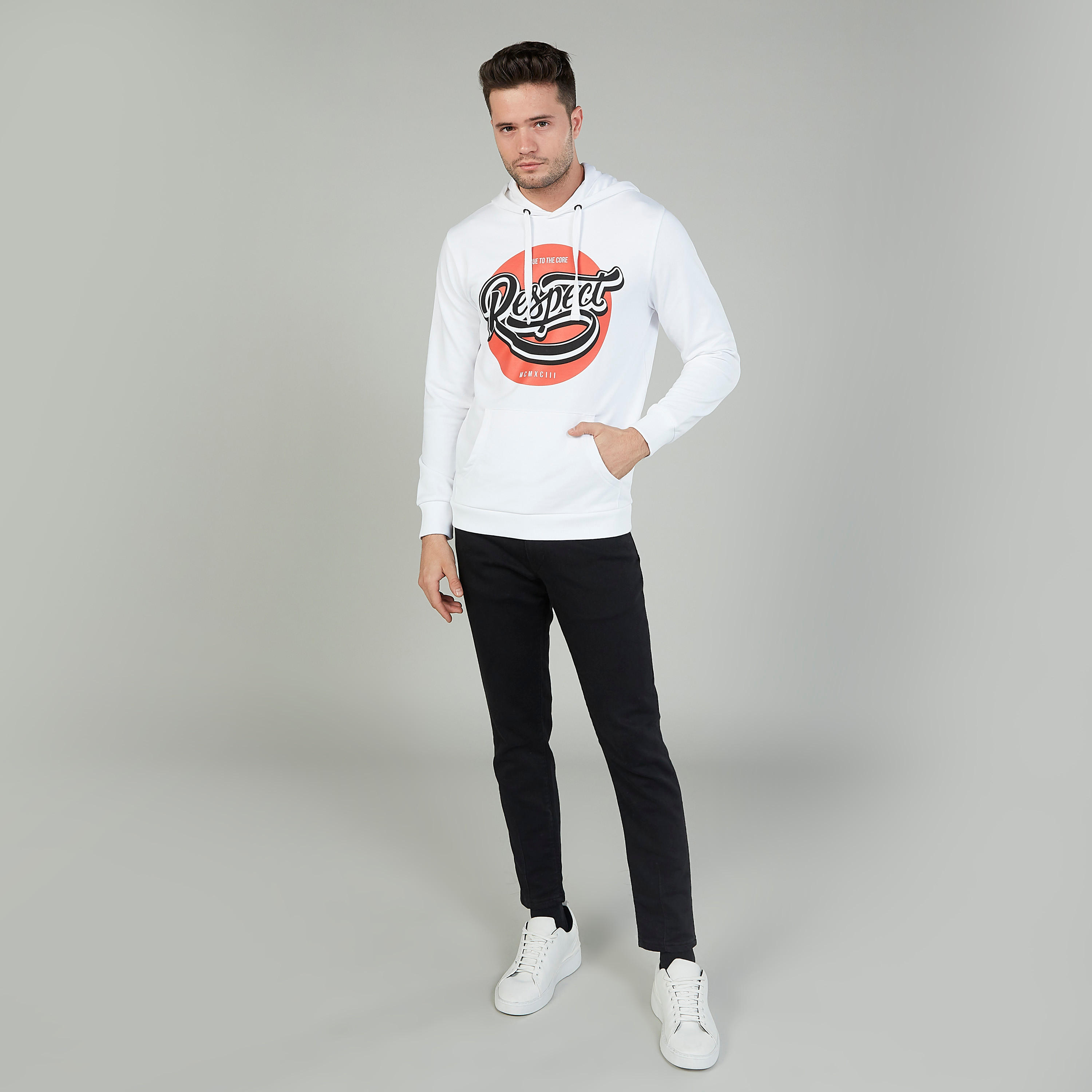 Printed Hoodie with Long Sleeves and Kangaroo Pockets-men-winterwear-hoodiesandsweatshirts-image-2