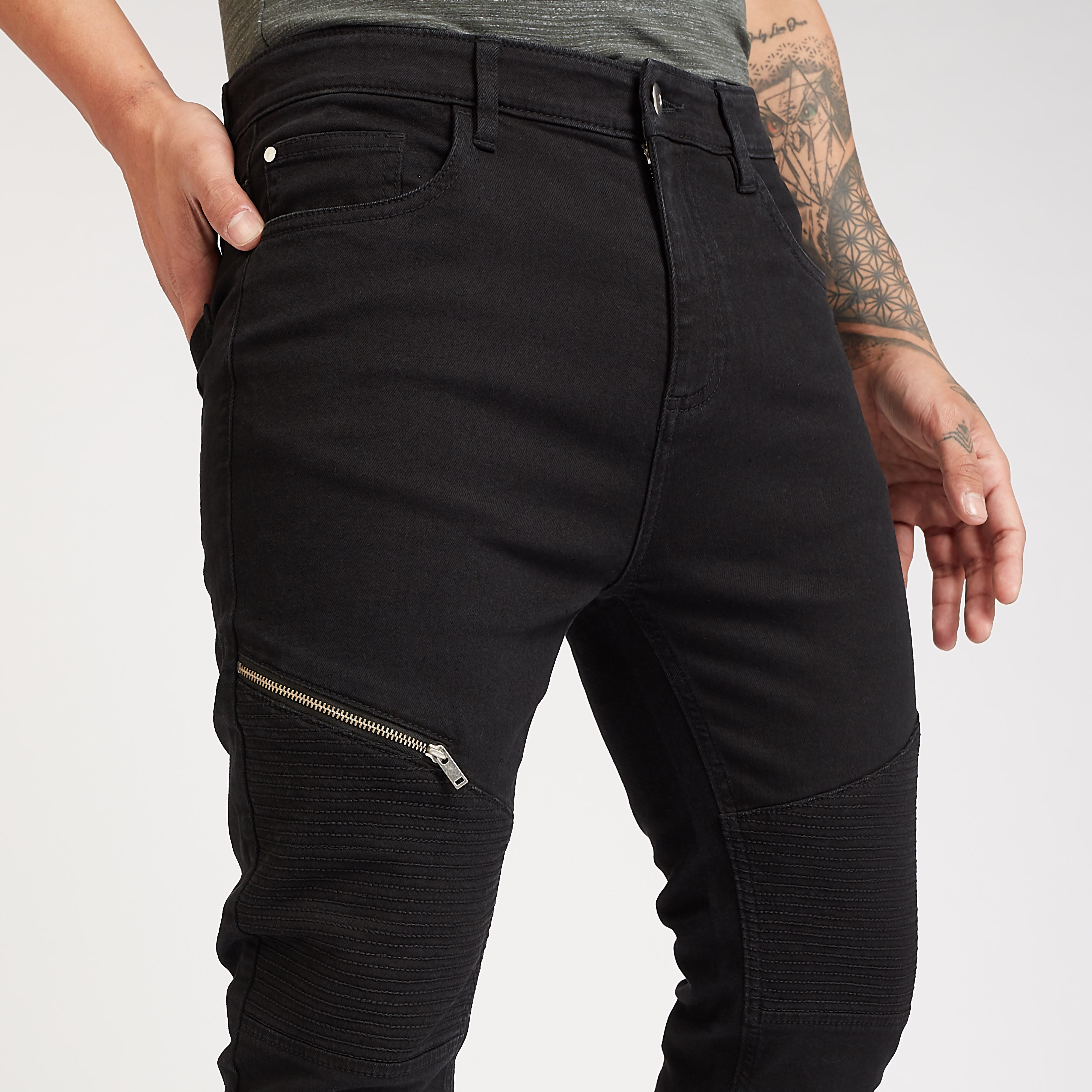 Full Length Cargo Trousers with Button Closure-men-clothing-bottoms-trousersandchinos-trousers-image-8