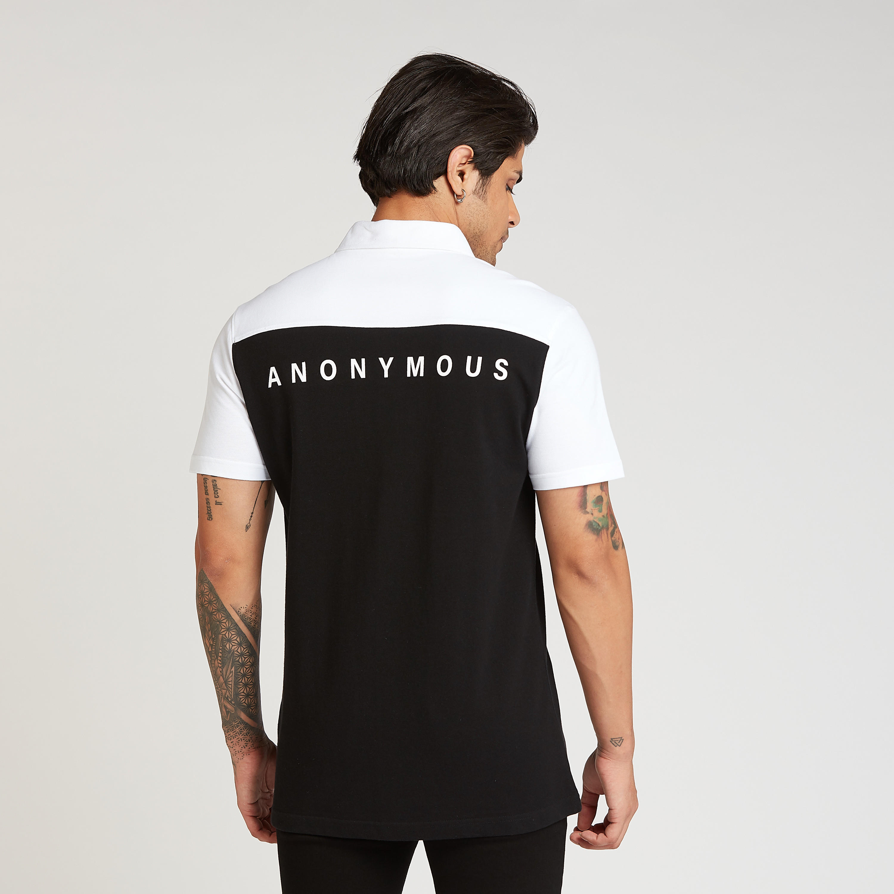 قميص سليم فيت بتصاميم مغايرة وياقة واسعة وأكمام قصيرة-men-clothing-shirts-image-4