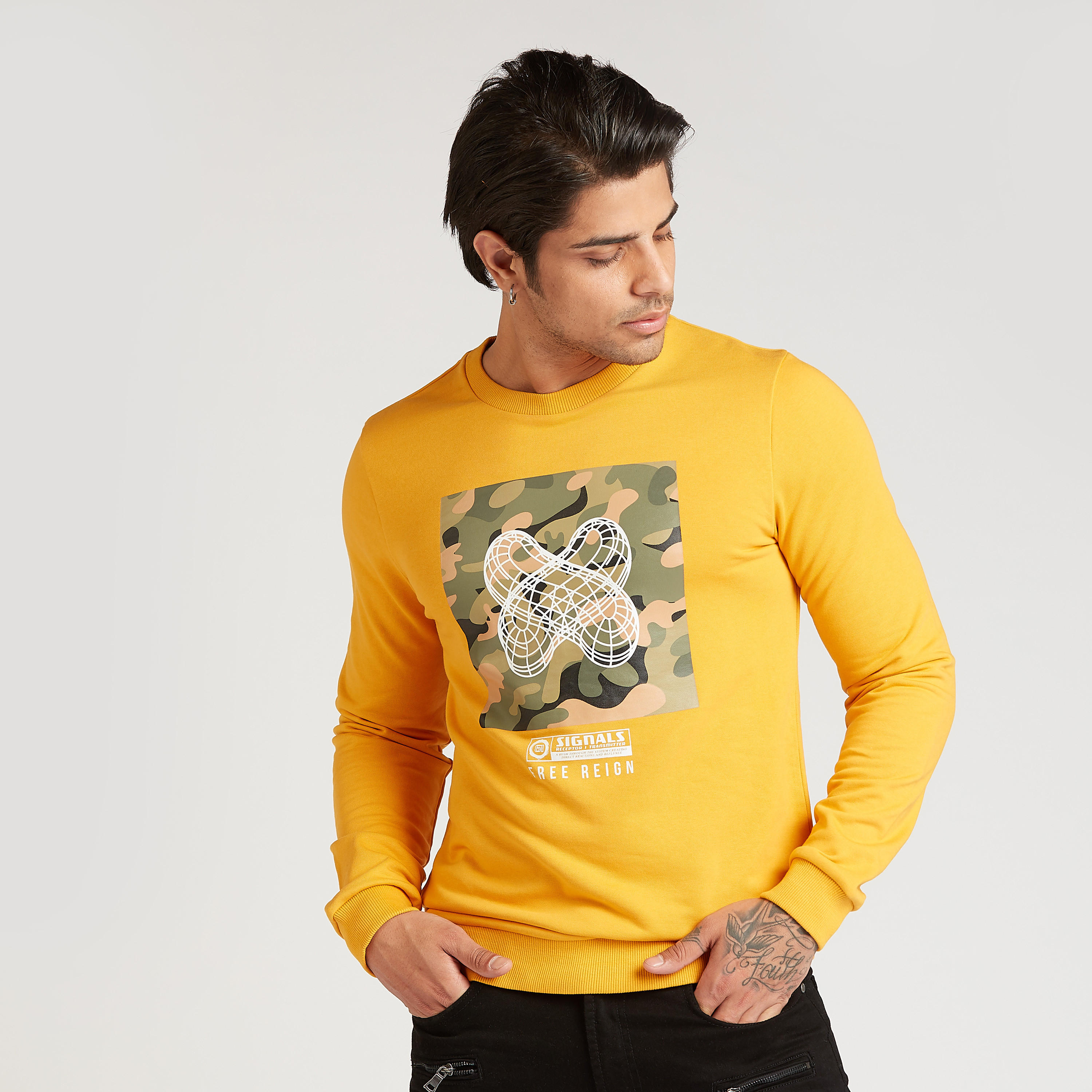 Slim Fit Printed Sweatshirt with Crew Neck and Long Sleeves-men-winterwear-hoodiesandsweatshirts-image-1