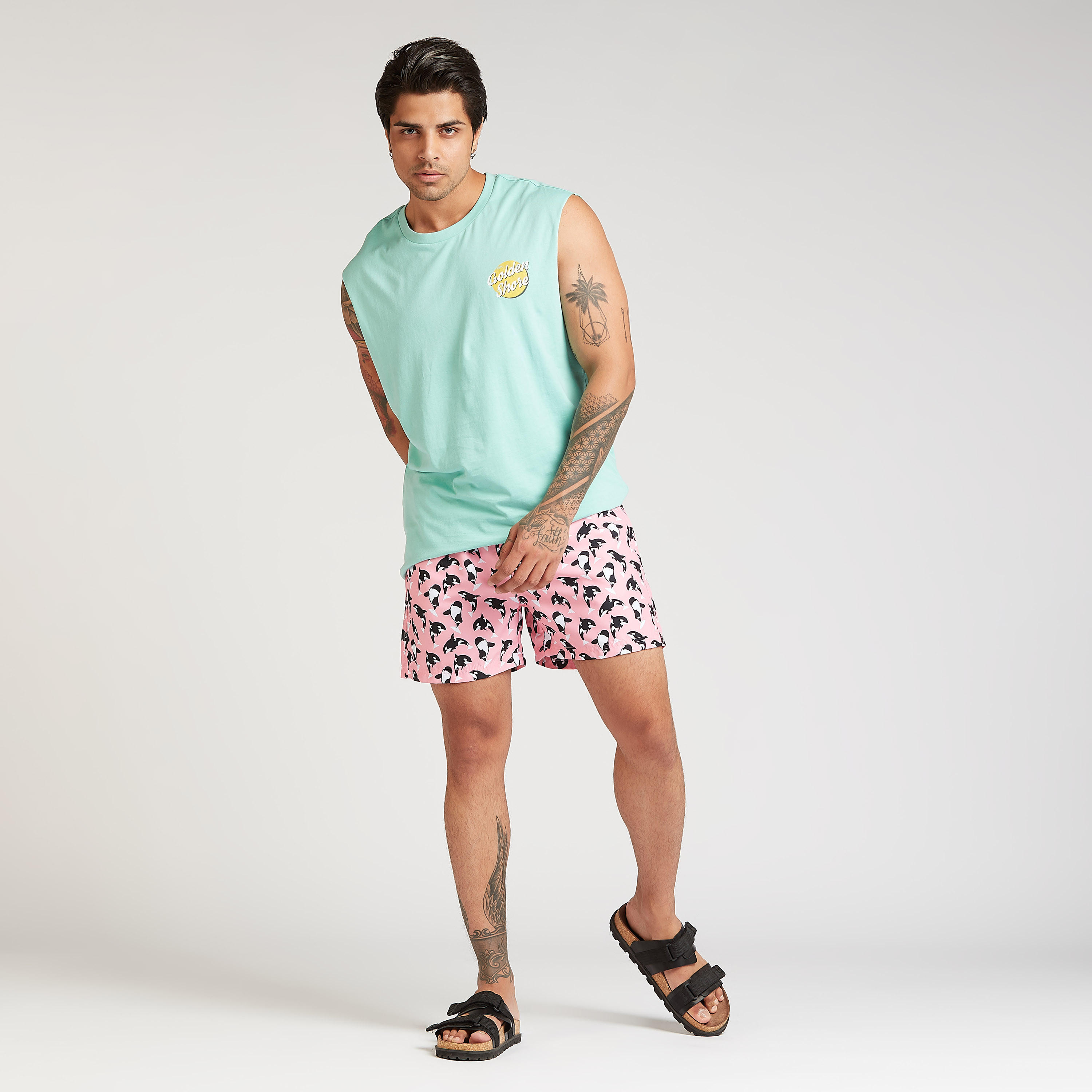 تيشيرت مستدام دون أكمام بطبعات وياقة ضيّقة-men-clothing-tshirtsandpolos-tshirts-image-3