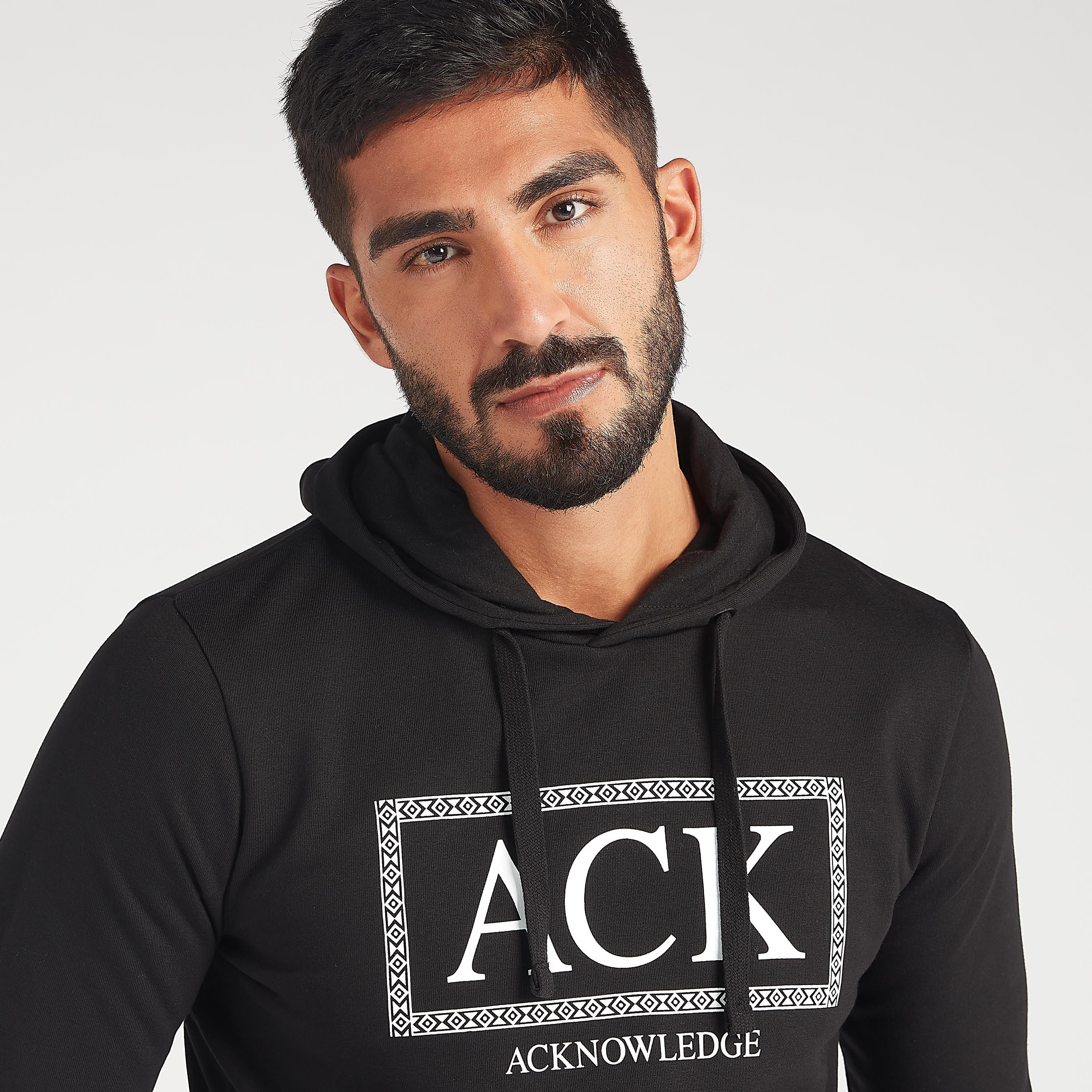 هودي مستدام بجيوب كنغر وأكمام طويلة وطبعات-men-winterwear-hoodiesandsweatshirts-image-3