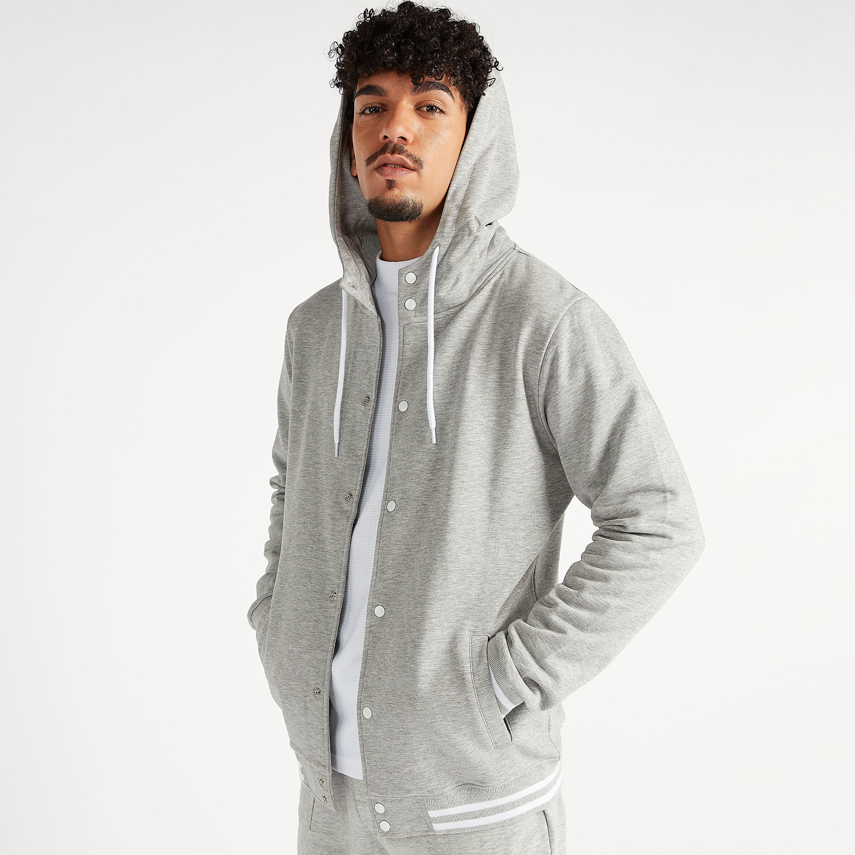 هودي مستدام بتصميم فارستي مع أكمام طويلة-men-clothing-jacketsandblazers-jackets-image-6