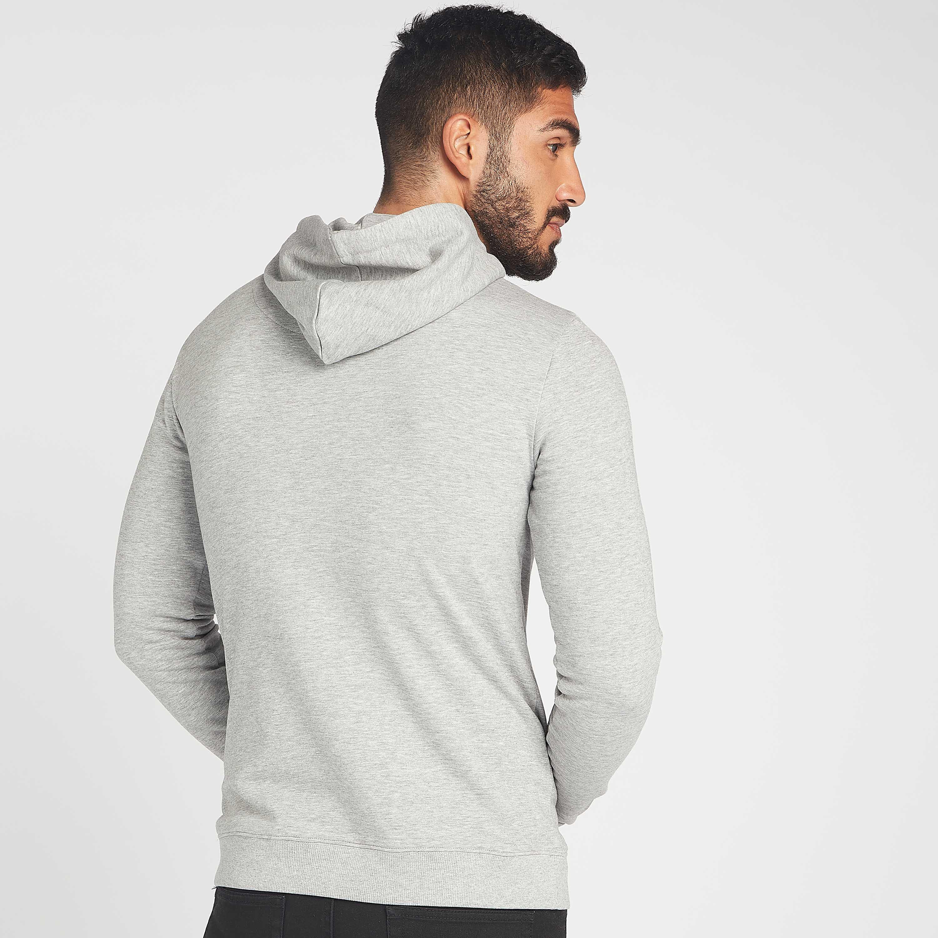 هودي مستدام بجيوب كنغر وأكمام طويلة وطبعات-men-winterwear-hoodiesandsweatshirts-image-4