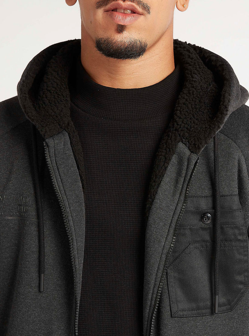 جاكيت مستدام بسحّاب وقبّعة وأكمام طويلة-men-clothing-jacketsandblazers-jackets-image-6
