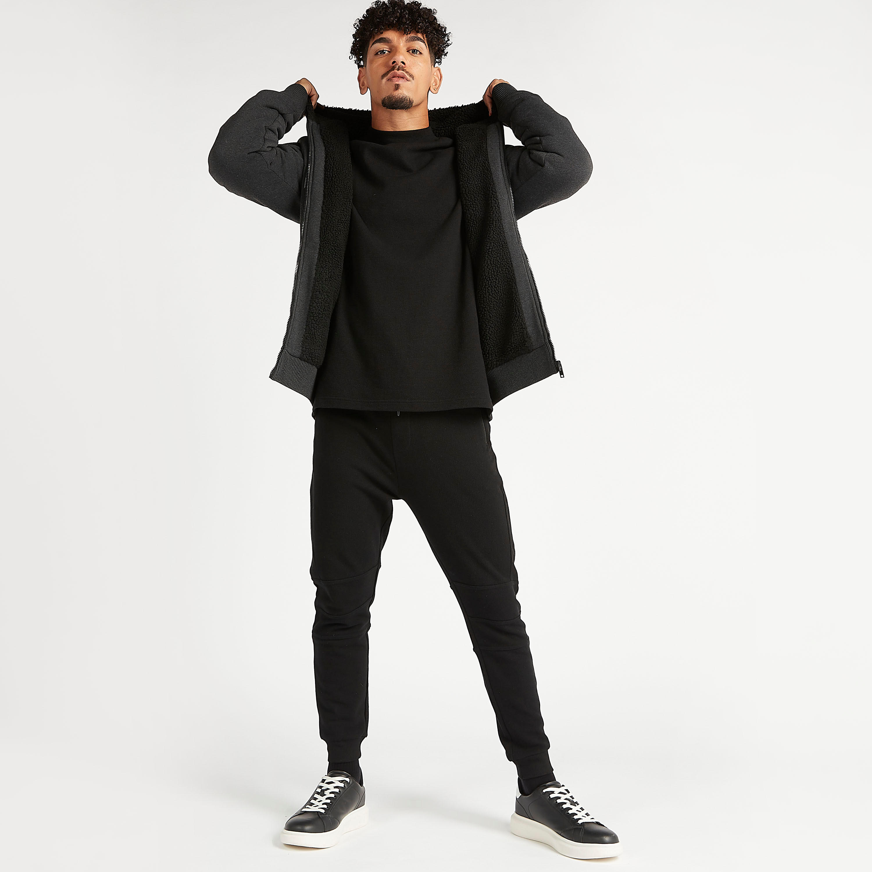 جاكيت مستدام بسحّاب وقبّعة وأكمام طويلة-men-clothing-jacketsandblazers-jackets-image-7