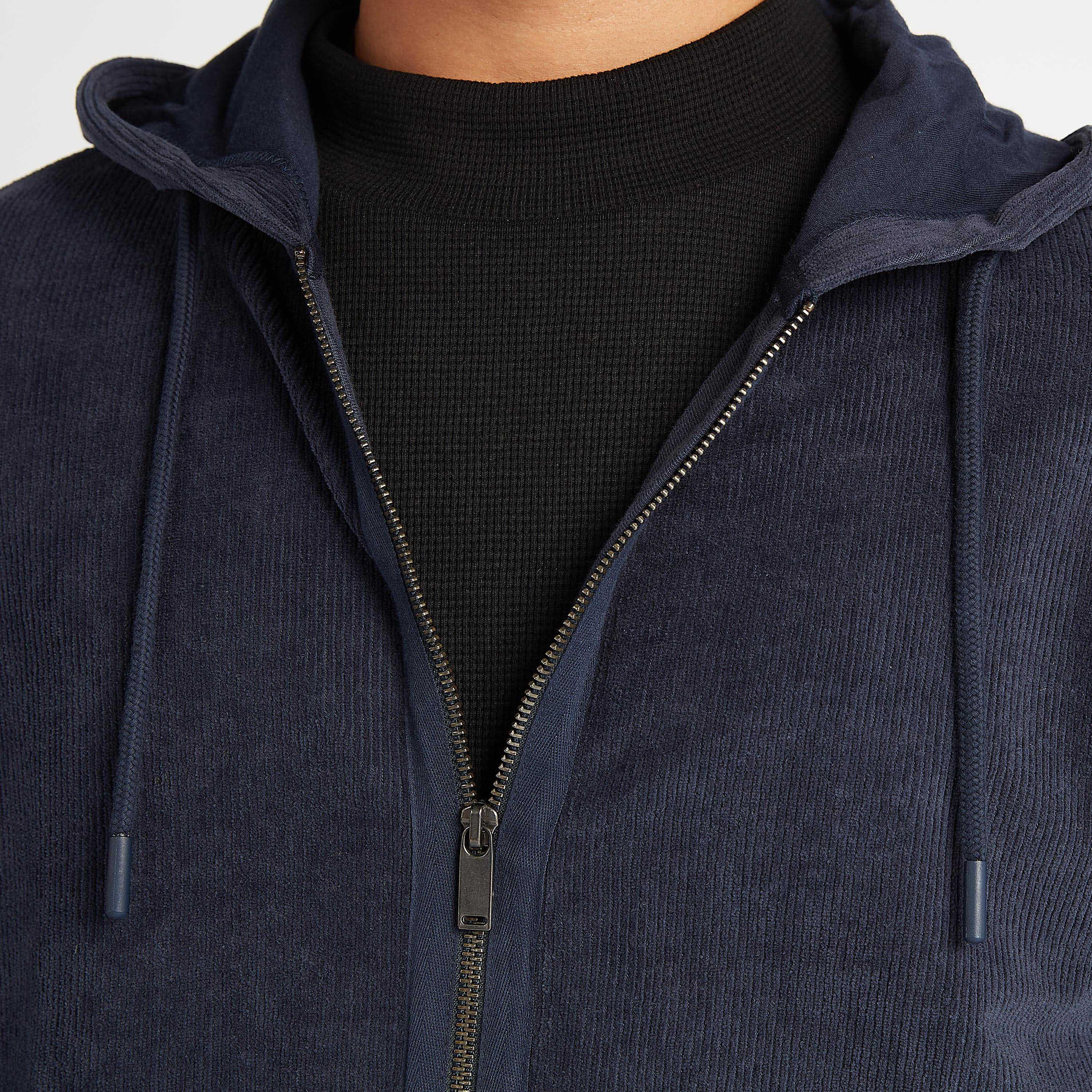 هودي مستدام بطبعات وأكمام طويلة وجيوب-men-winterwear-hoodiesandsweatshirts-image-8