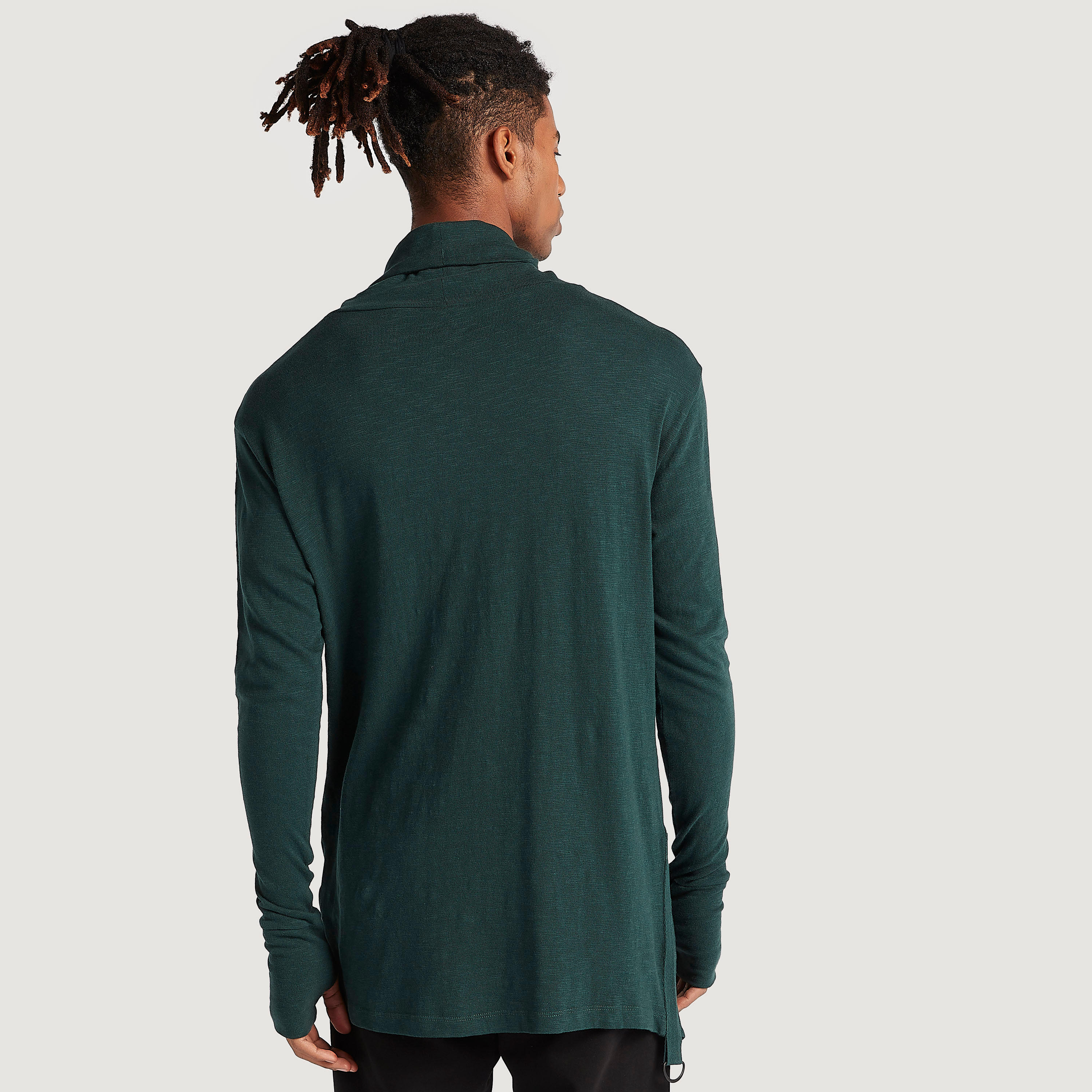 كنزة مستدامة طويلة سادة بياقة منسدلة وأكمام طويلة-men-clothing-sweatersandpullovers-image-4