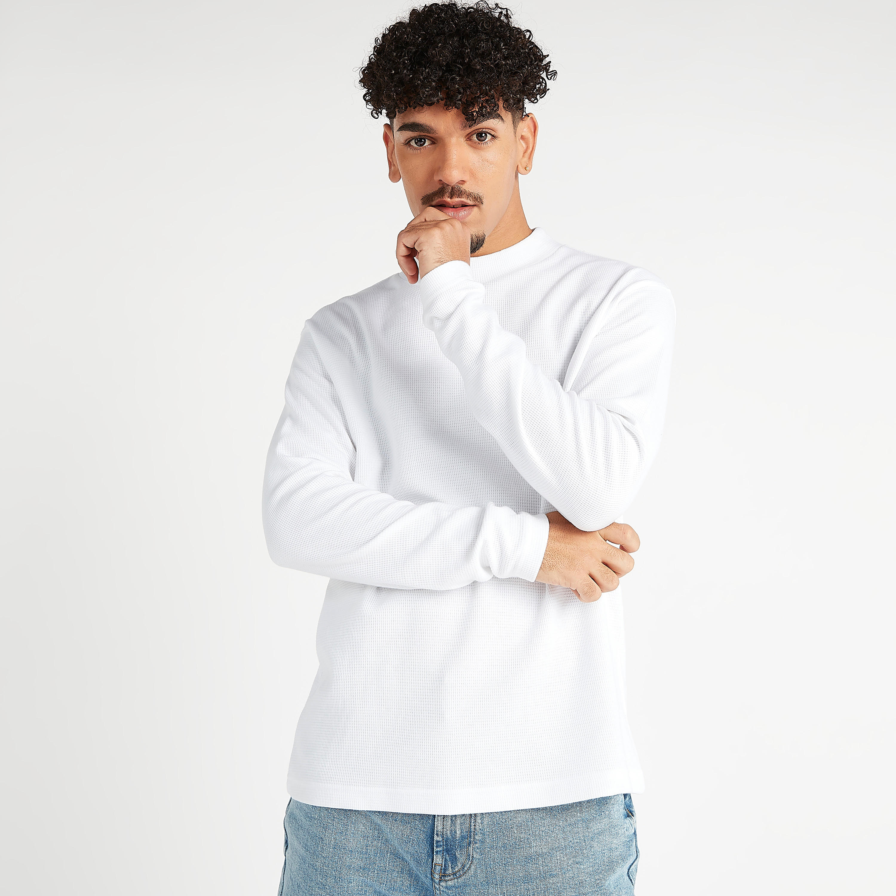 كنزة مستدامة بارزة الملمس بياقة عالية وأكمام طويلة-men-clothing-sweatersandpullovers-image-4