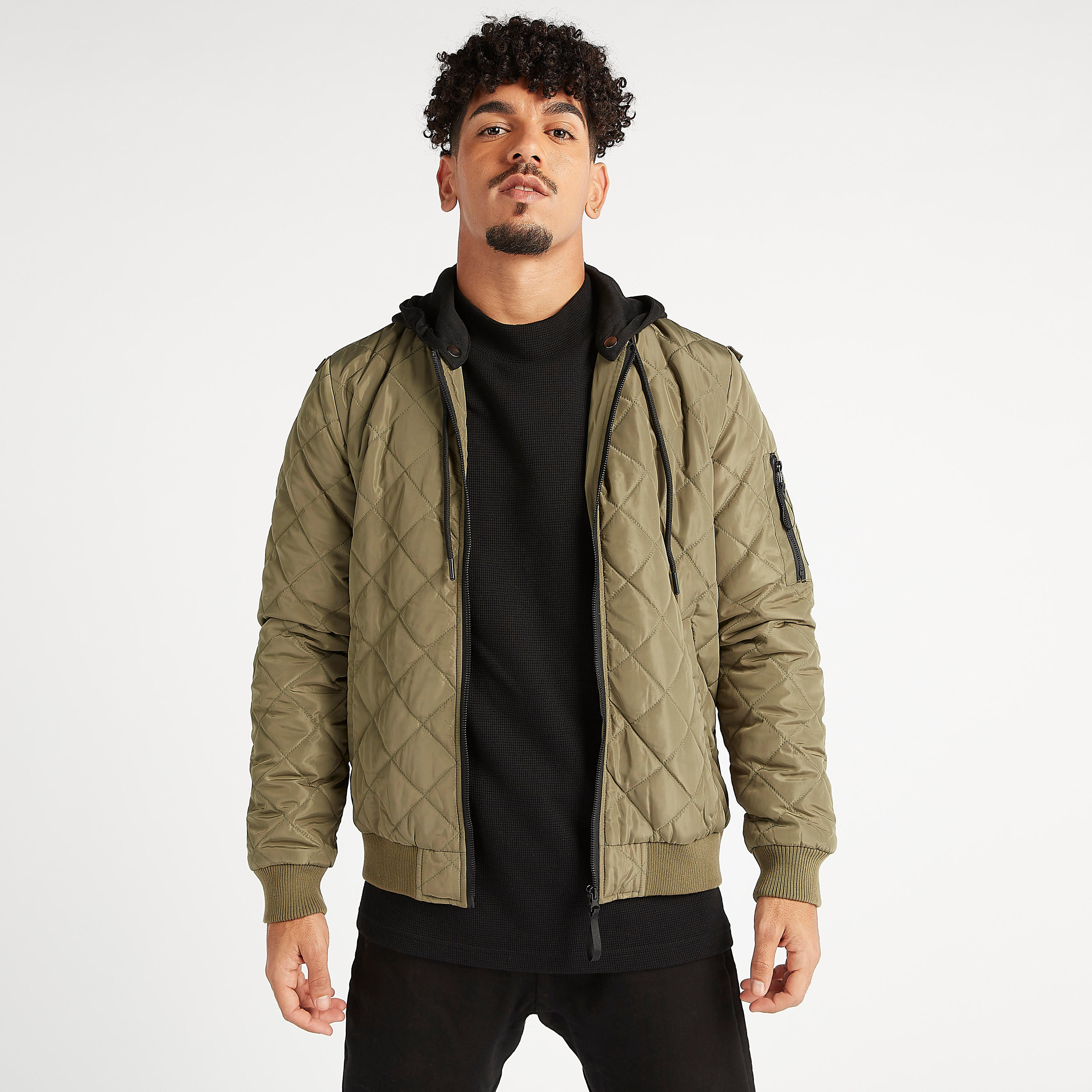 جاكيت مبطّن سادة بقبّعة وأكمام طويلة-men-clothing-jacketsandblazers-jackets-image-8
