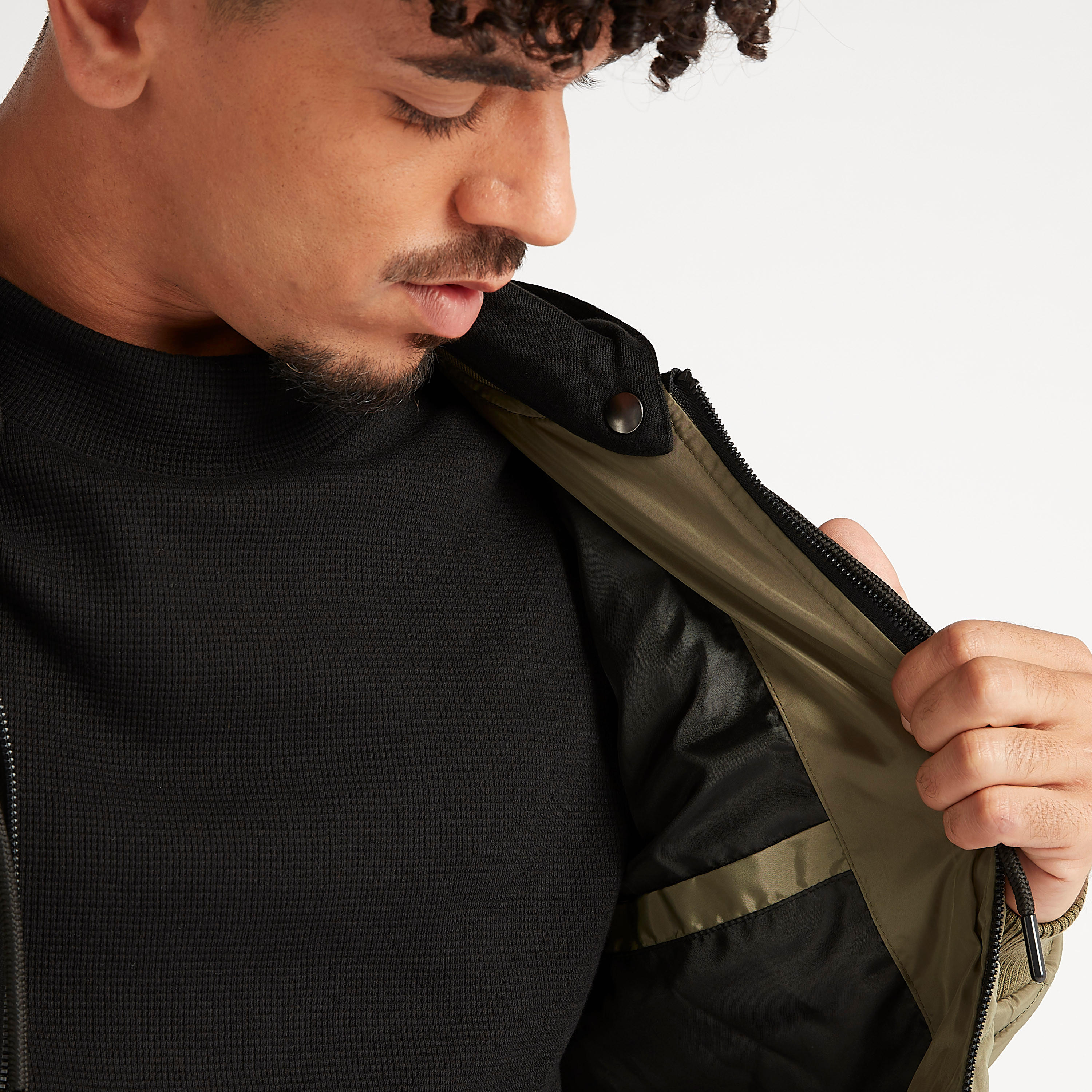 جاكيت مبطّن سادة بقبّعة وأكمام طويلة-men-clothing-jacketsandblazers-jackets-image-6