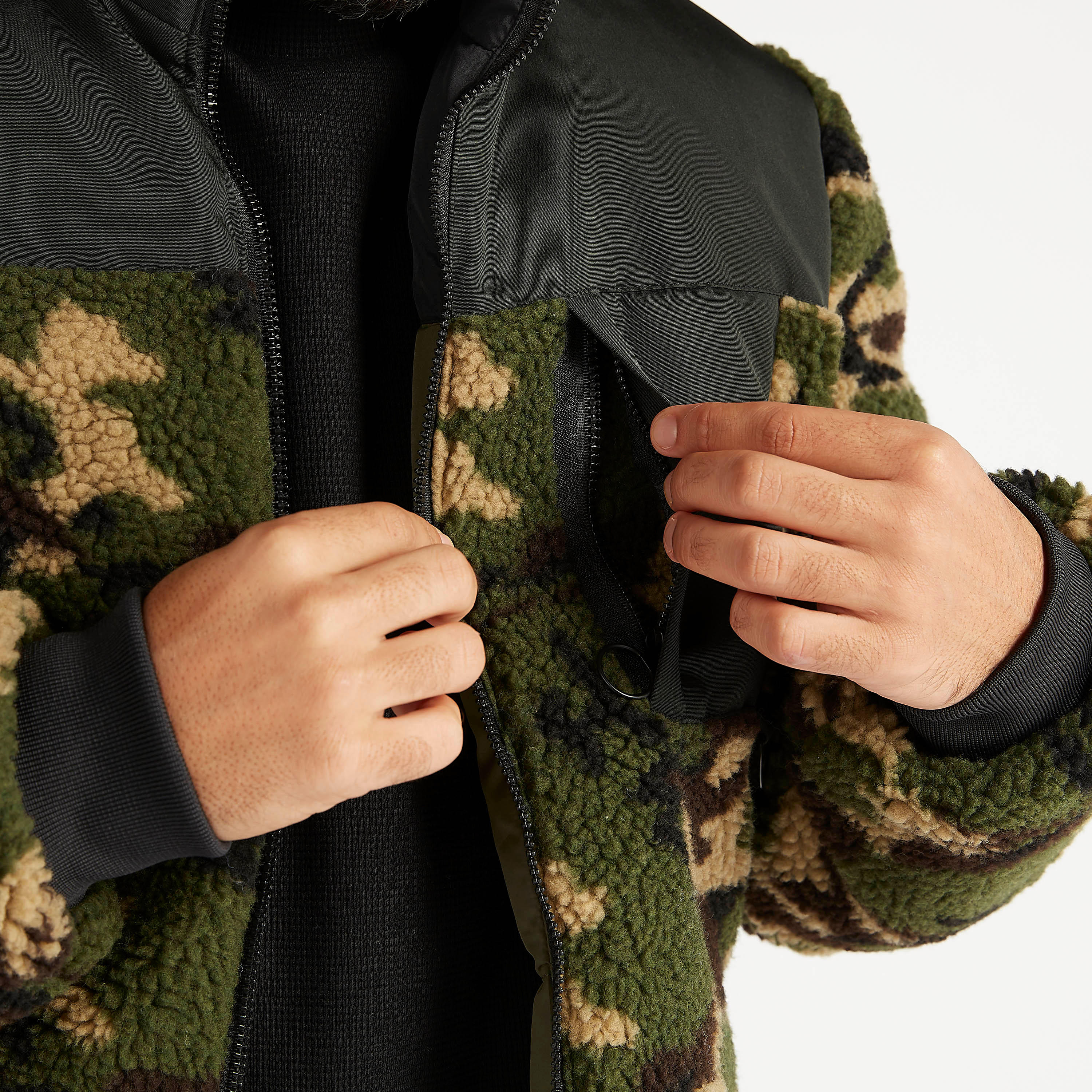 جاكيت بارز الملمس مبطّن يستخدم على الوجهين بأكمام طويلة وسحّاب-men-clothing-jacketsandblazers-jackets-image-6