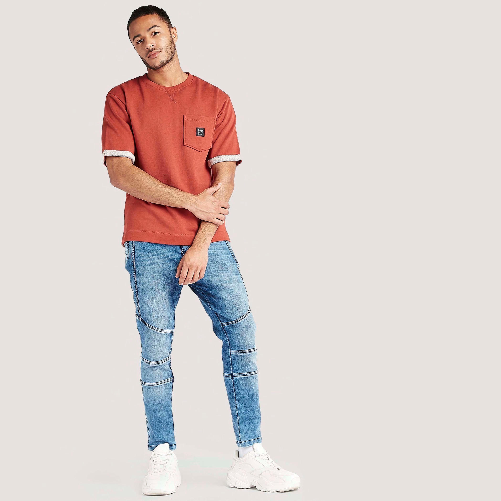 Solid T-shirt with Chest Pocket and Crew Neck-men-clothing-tshirtsandpolos-tshirts-image-2
