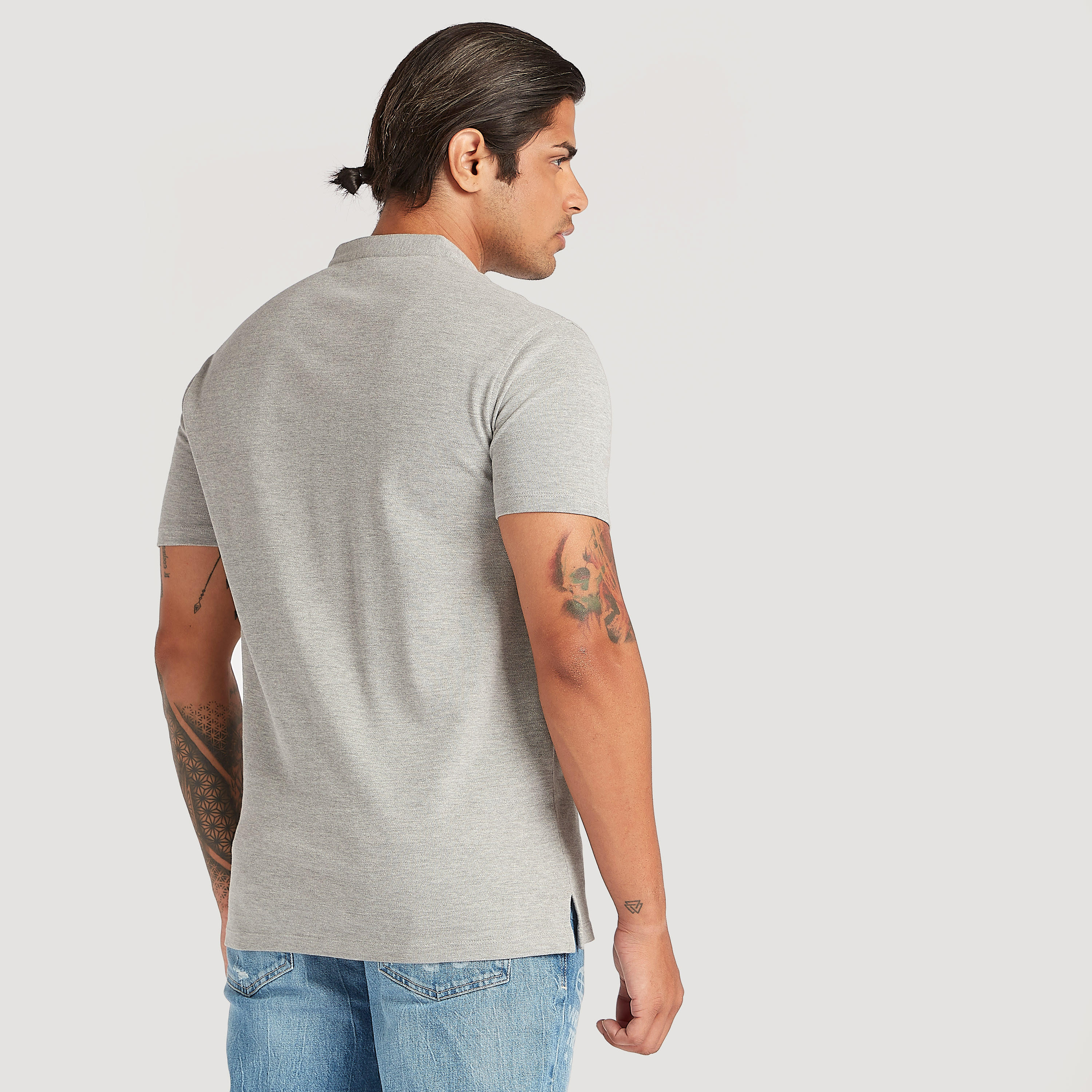 قميص بياقة ماندارين وأكمام قصيرة وطبعات-men-clothing-shirts-image-4