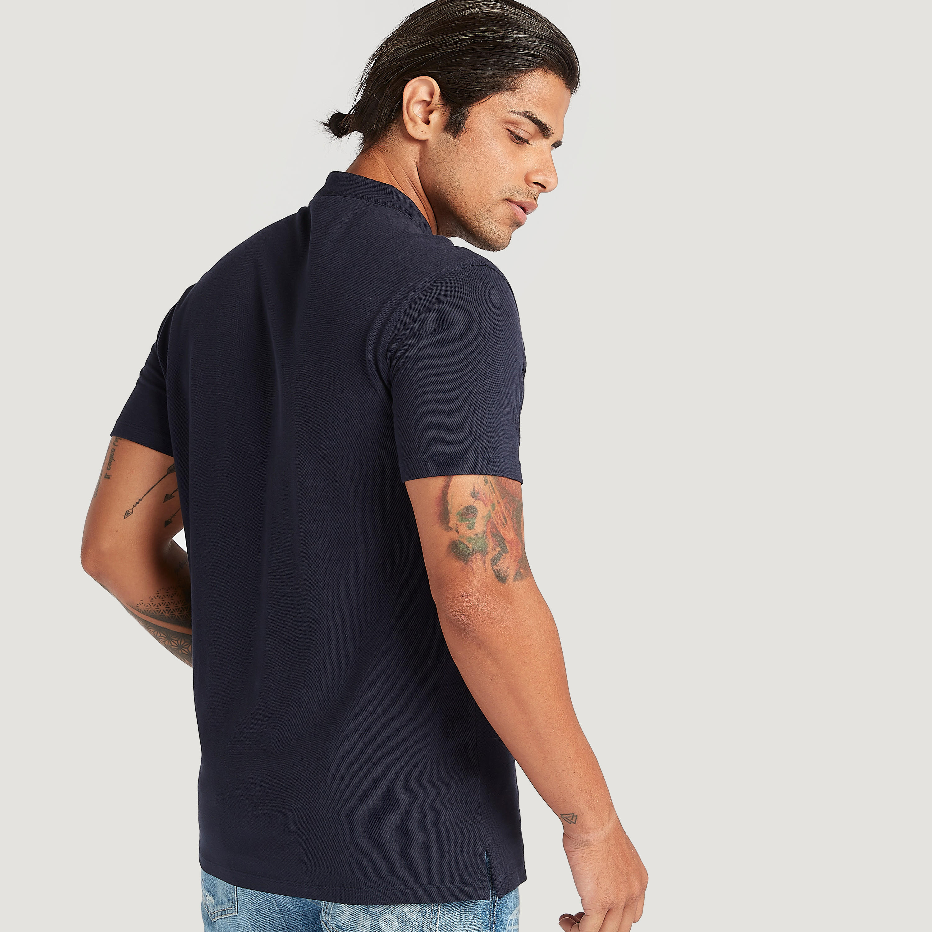 قميص بياقة ماندارين وأكمام قصيرة وطبعات-men-clothing-shirts-image-4