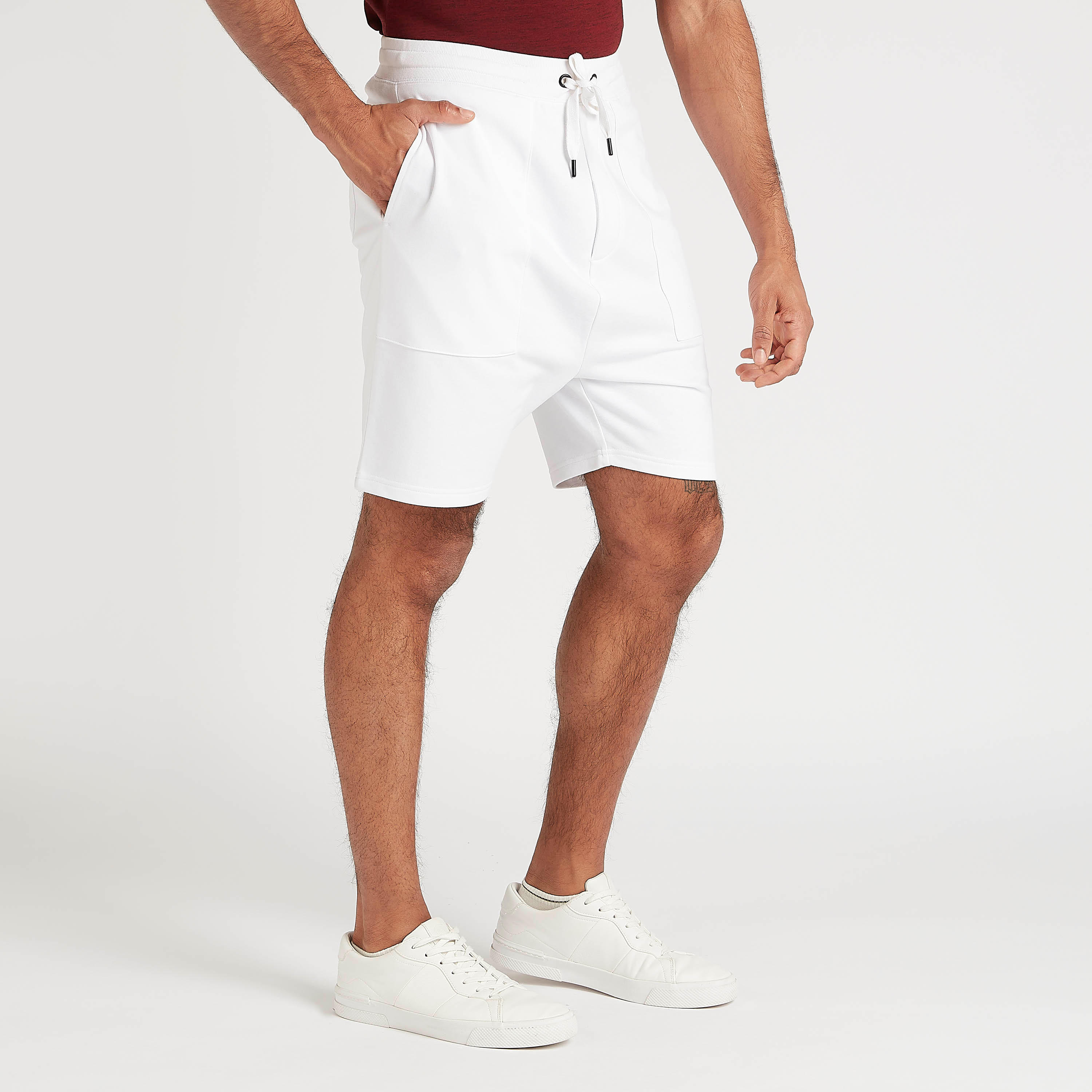 شورت سادة برباط إغلاق وجيوب-men-clothing-bottoms-shorts-image-4