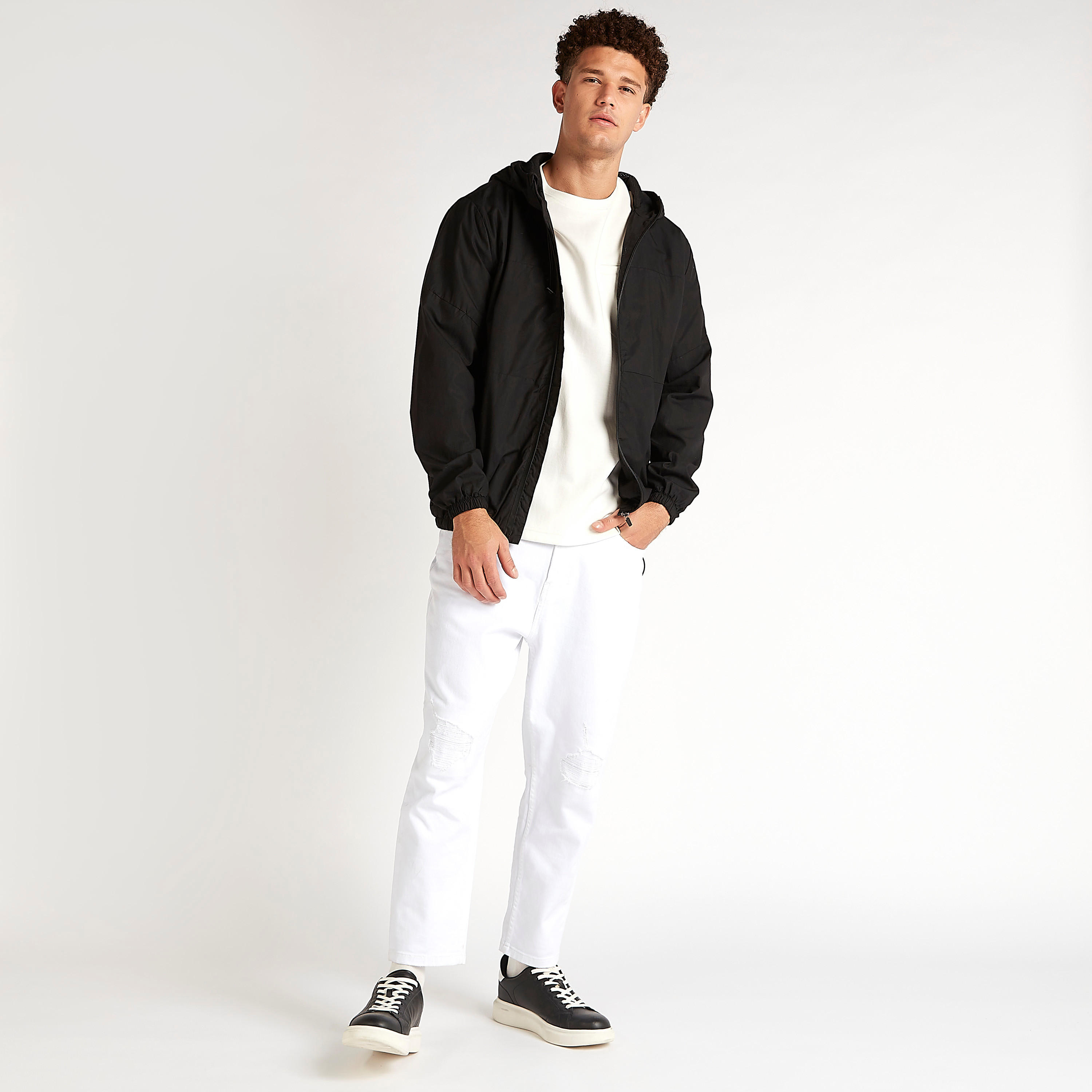 جاكيت خفيف بسحّاب مع أكمام طويلة وقبّعة-men-clothing-jacketsandblazers-jackets-image-2