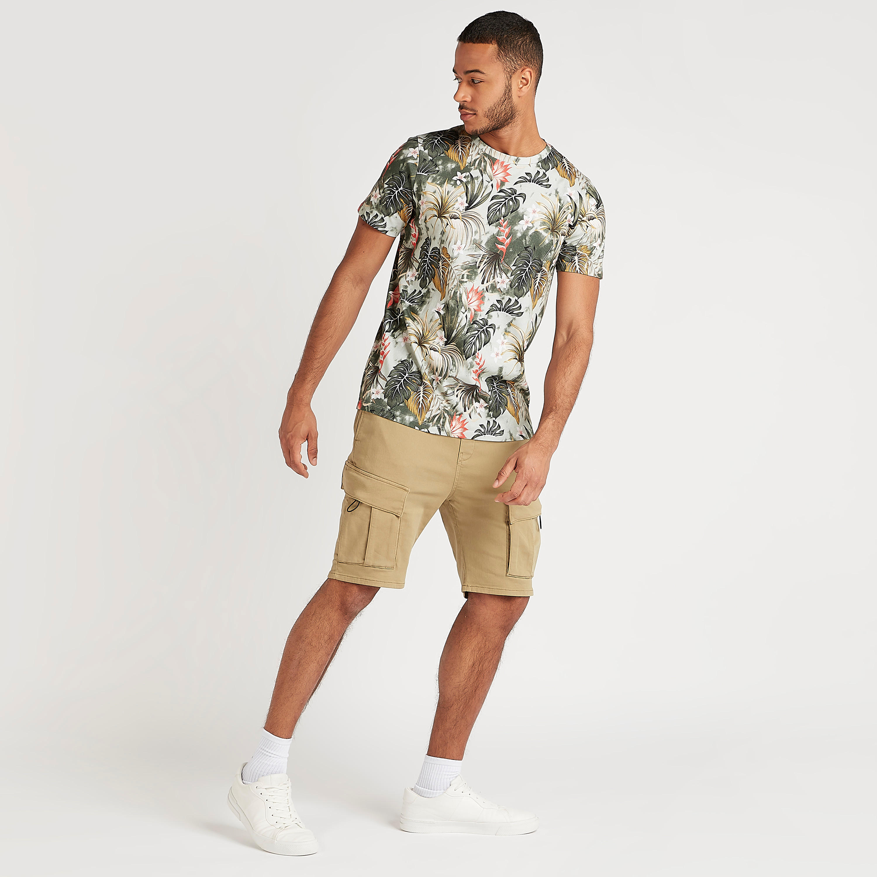 Tropical Print Crew Neck T-shirt with Short Sleeves-men-clothing-tshirtsandpolos-tshirts-image-2