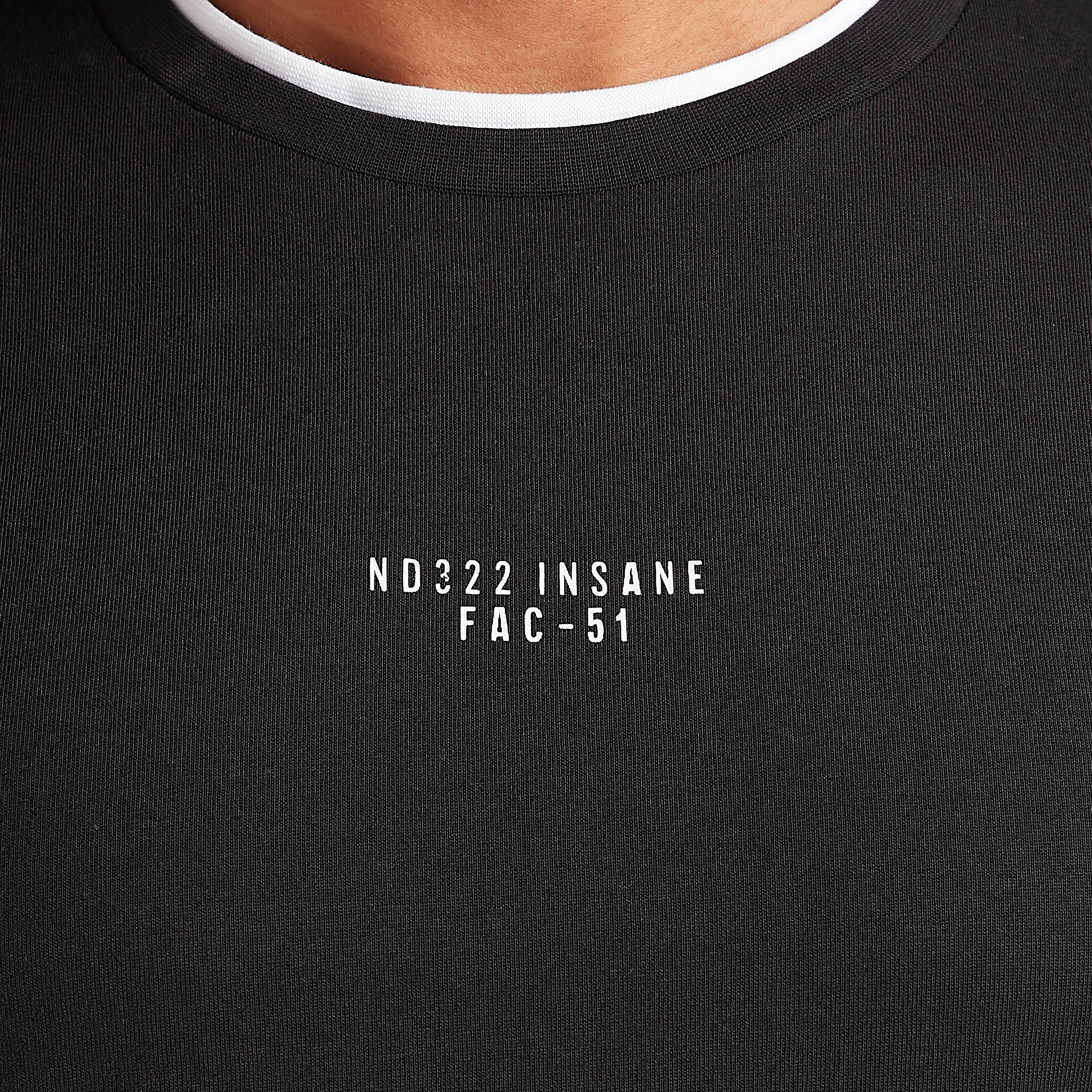 تيشيرت بياقة ضيقة وأكمام قصيرة وطبعات-men-clothing-tshirtsandpolos-tshirts-image-3