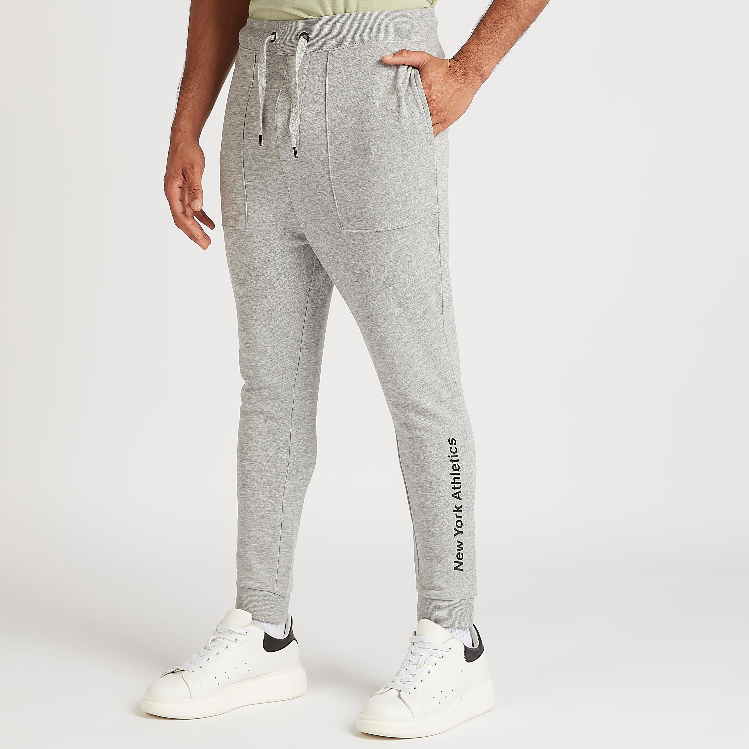 بنطلون رياضي برباط إغلاق وخصر متوسّط الارتفاع-men-clothing-bottoms-joggers-image-4