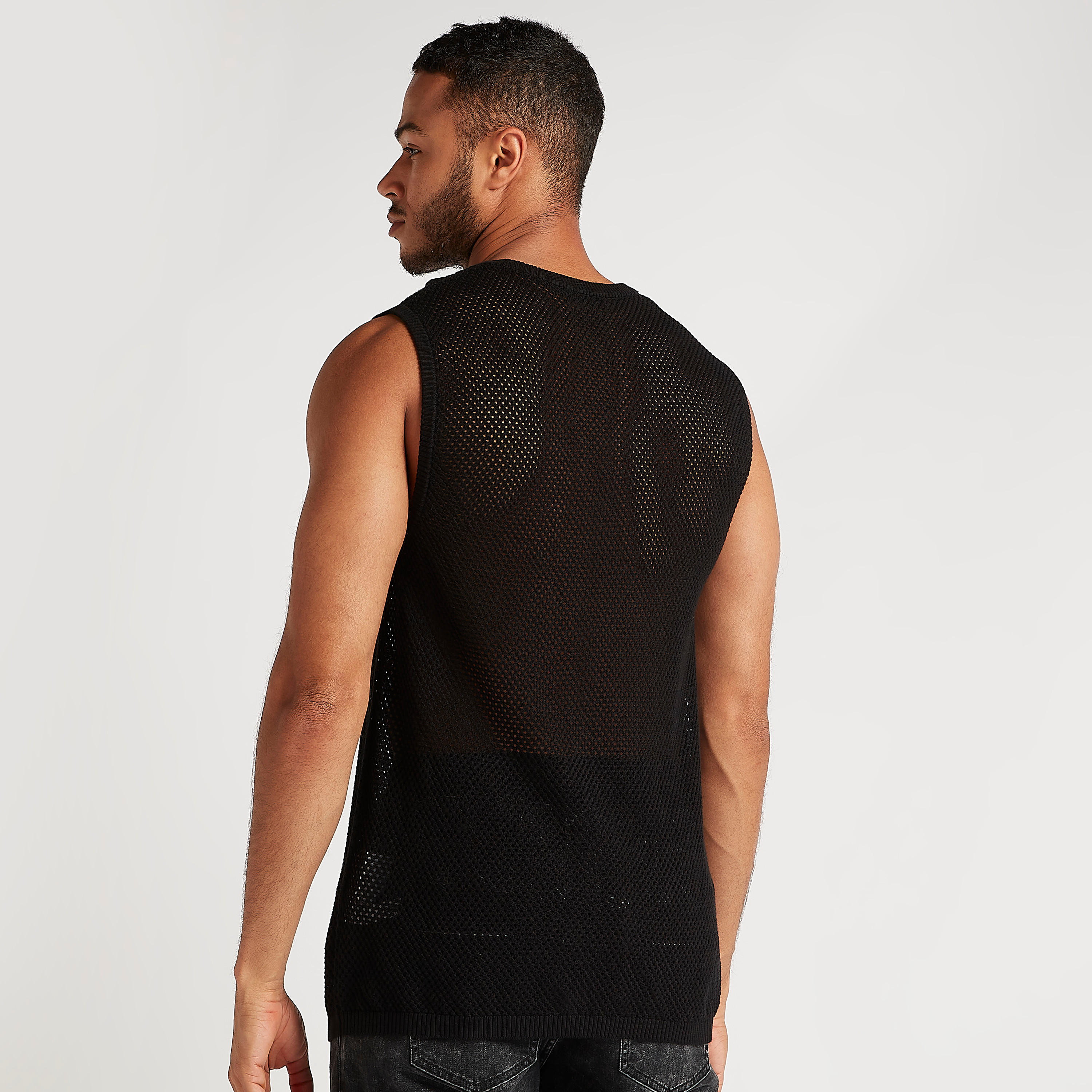 تيشيرت بارز الملمس بياقة ضيّقة-men-clothing-tshirtsandpolos-tshirts-image-2