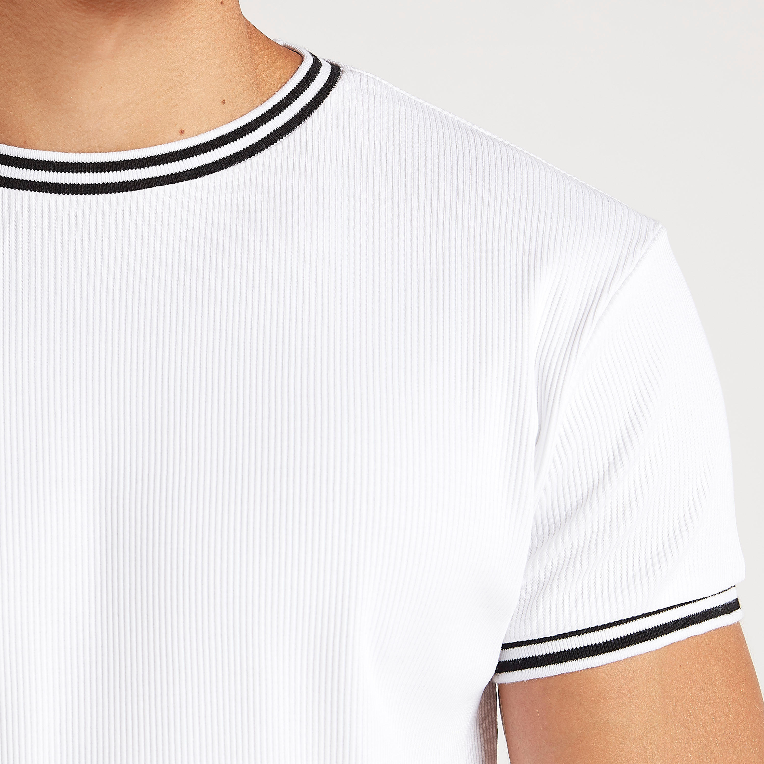 Ribbed Crew Neck T-shirt with Tipping Detail-men-clothing-tshirtsandpolos-tshirts-image-3