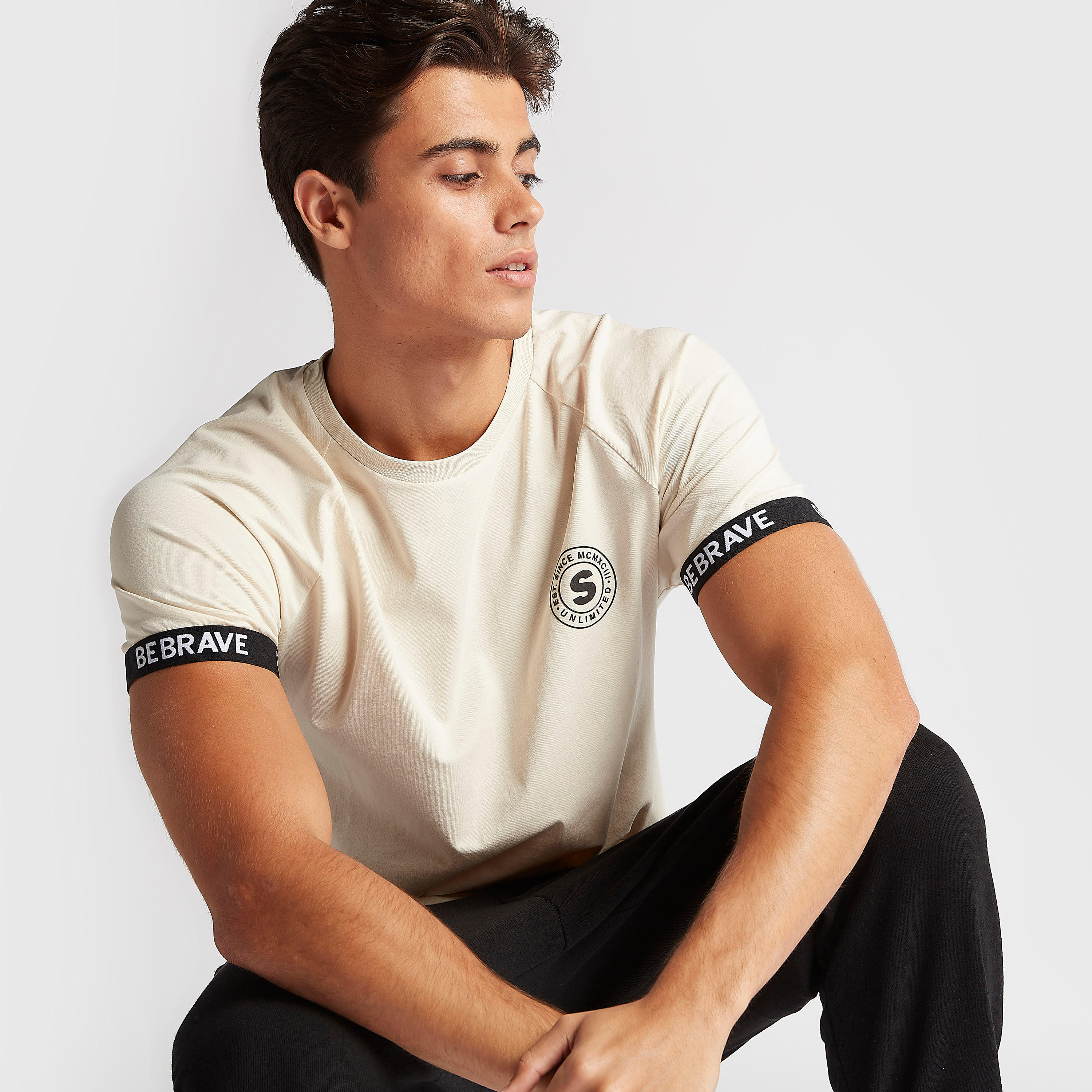 Printed T-shirt with Short Sleeves and Crew Neck-men-clothing-tshirtsandpolos-tshirts-image-4
