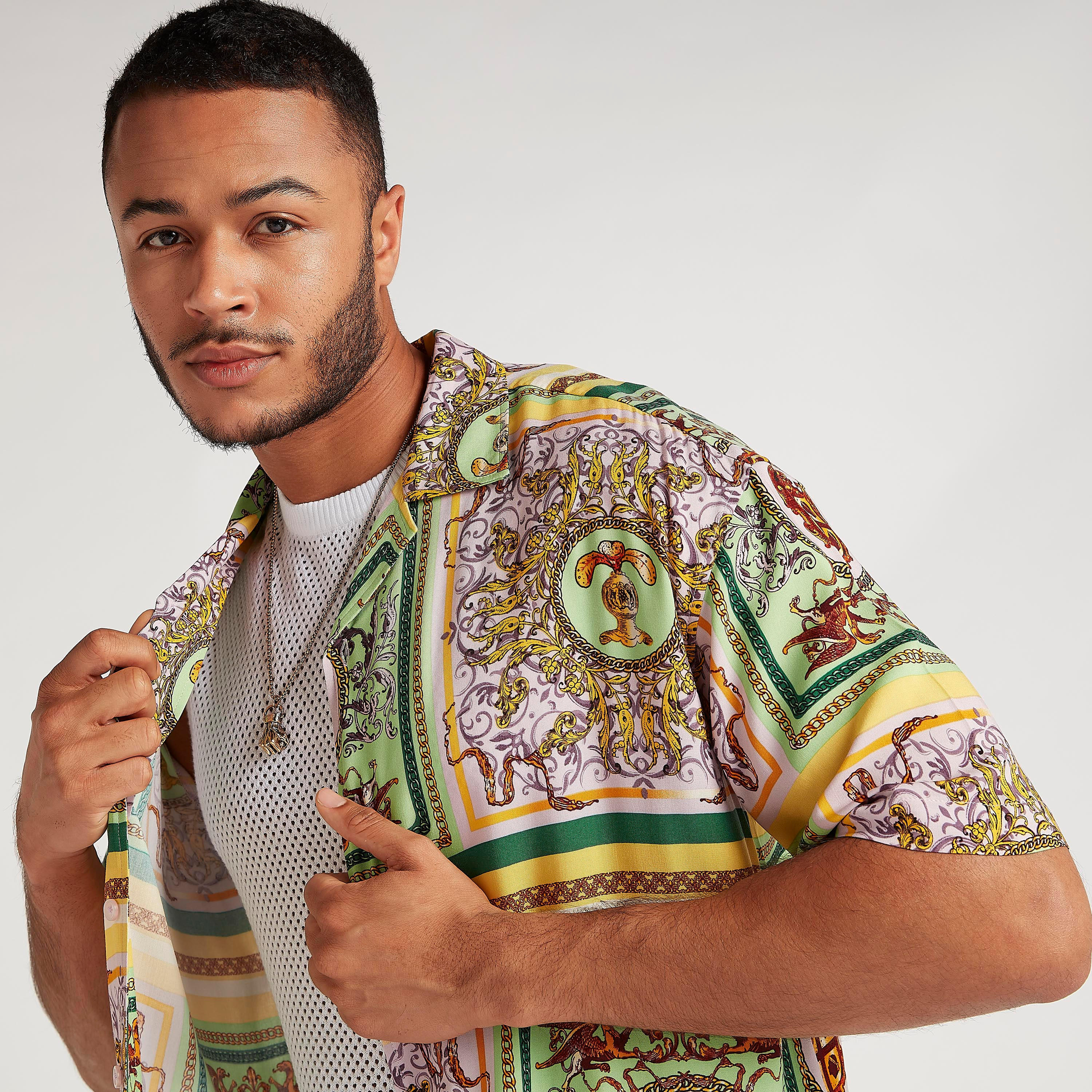 قميص بياقة عادية وأكمام قصيرة وطبعات-men-clothing-shirts-image-3