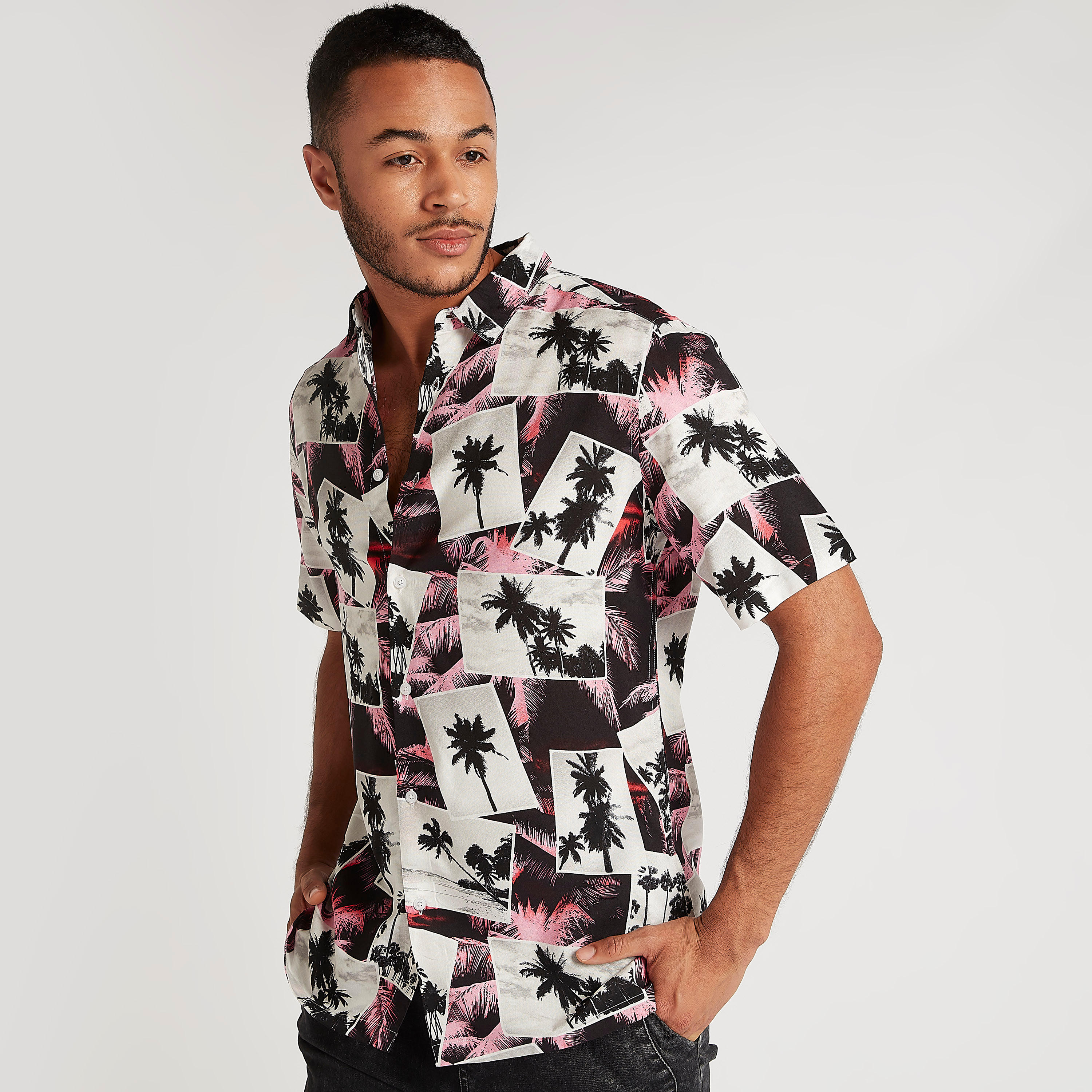 Sustainable Printed Relaxed Fit Shirt with Short Sleeves-men-clothing-shirts-image-1