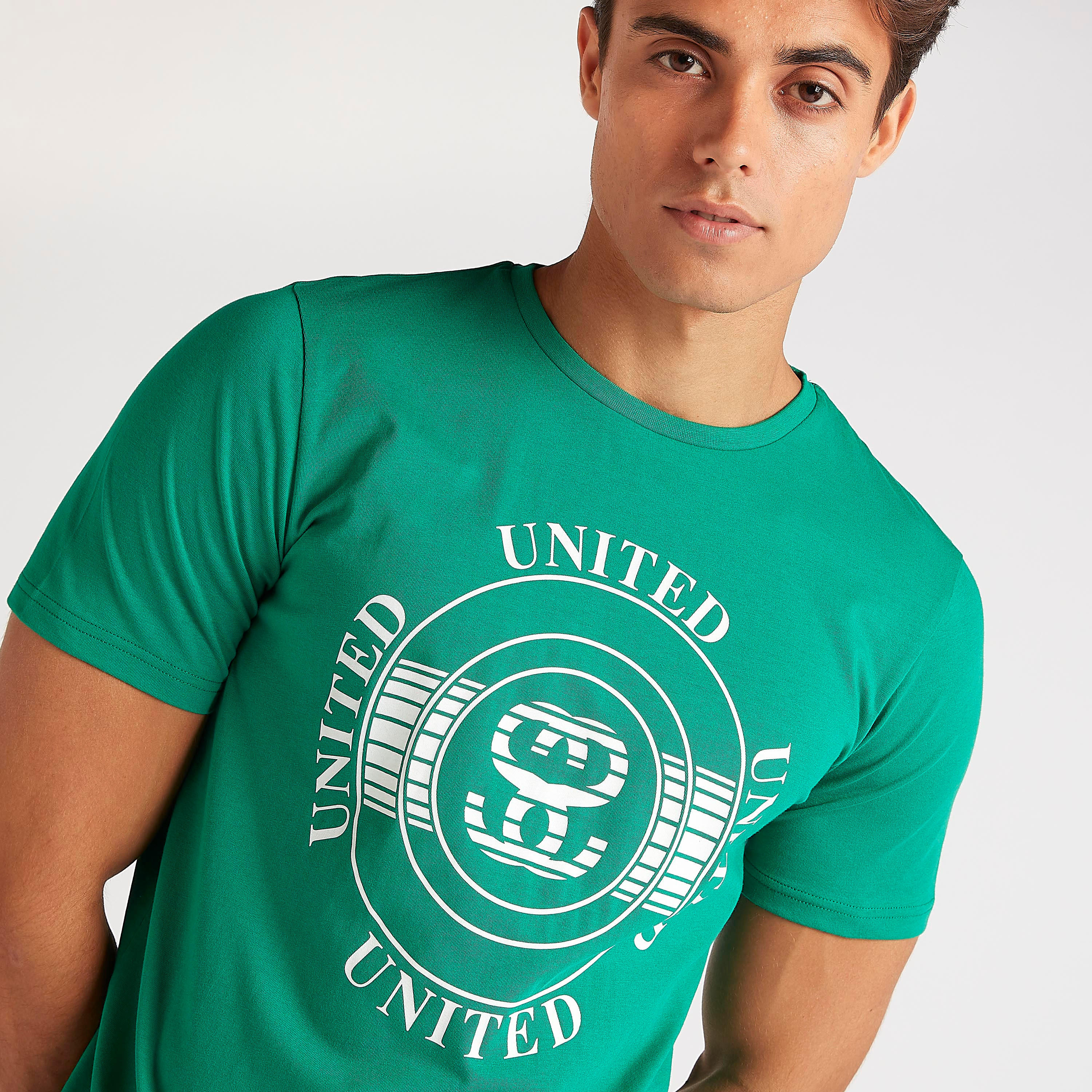 تيشيرت بياقة ضيّقة وأكمام قصيرة وطبعات-men-clothing-tshirtsandpolos-tshirts-image-3