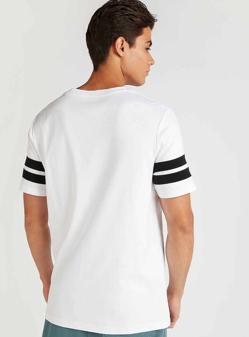 Solid T-shirt with Striped Short Sleeves-men-clothing-tshirtsandpolos-tshirts-image-4