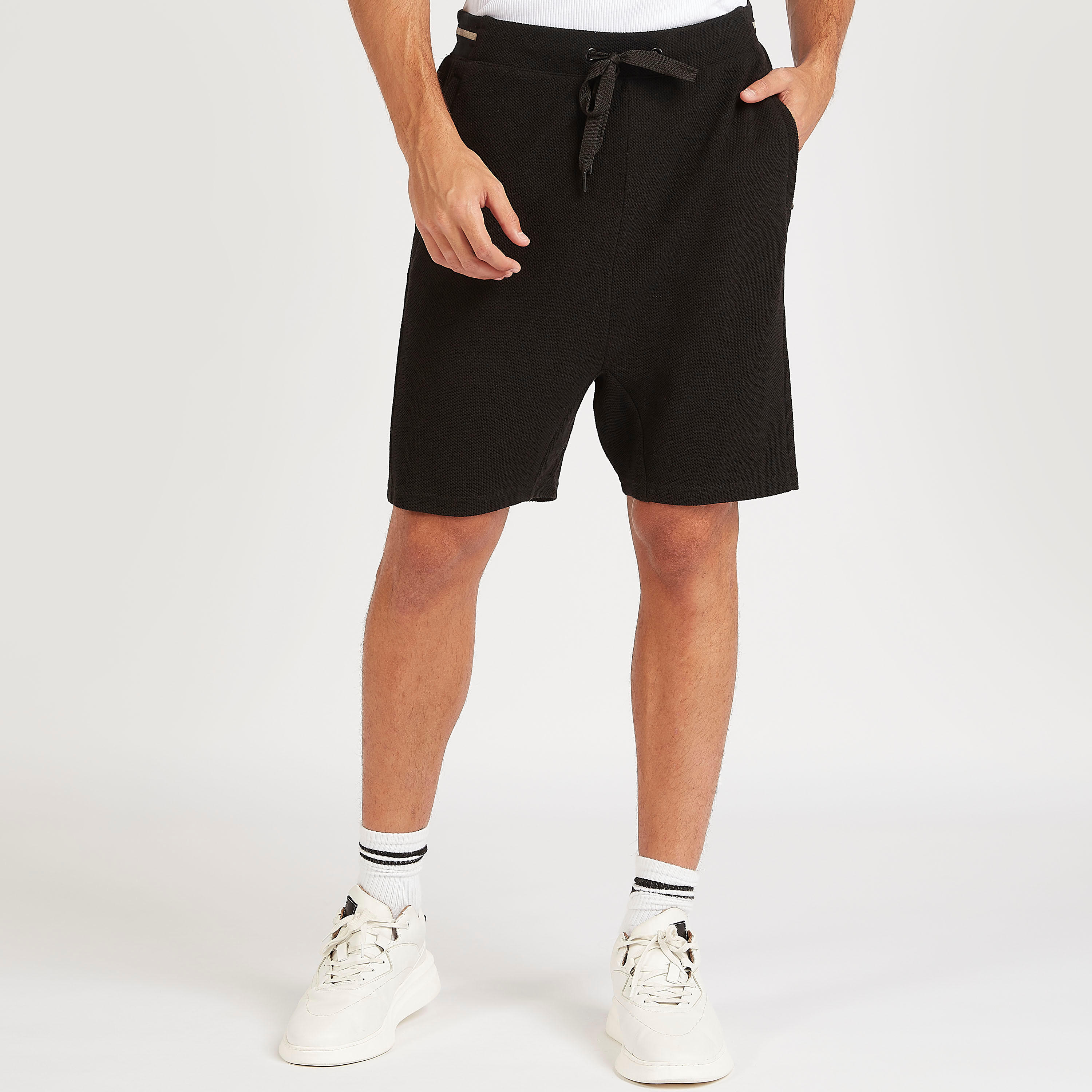 شورت كارجو سادة برباط إغلاق-men-clothing-bottoms-shorts-image-4