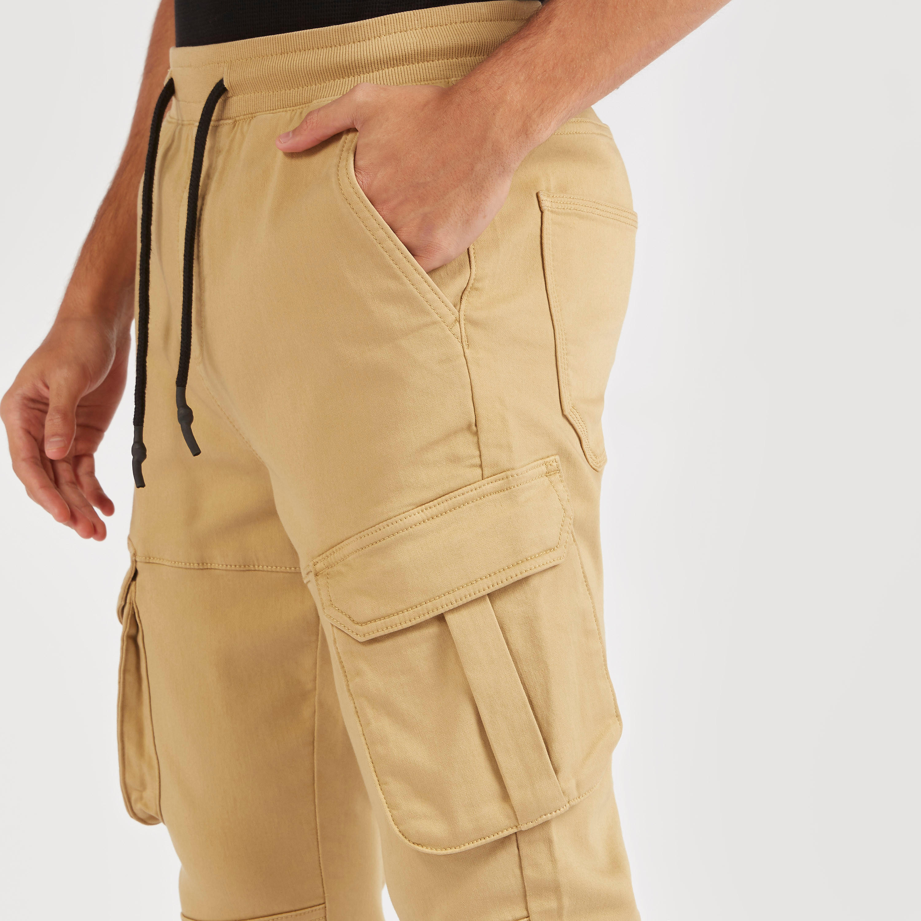 بنطلون كارجو سادة برباط إغلاق-men-clothing-bottoms-trousersandchinos-trousers-image-3