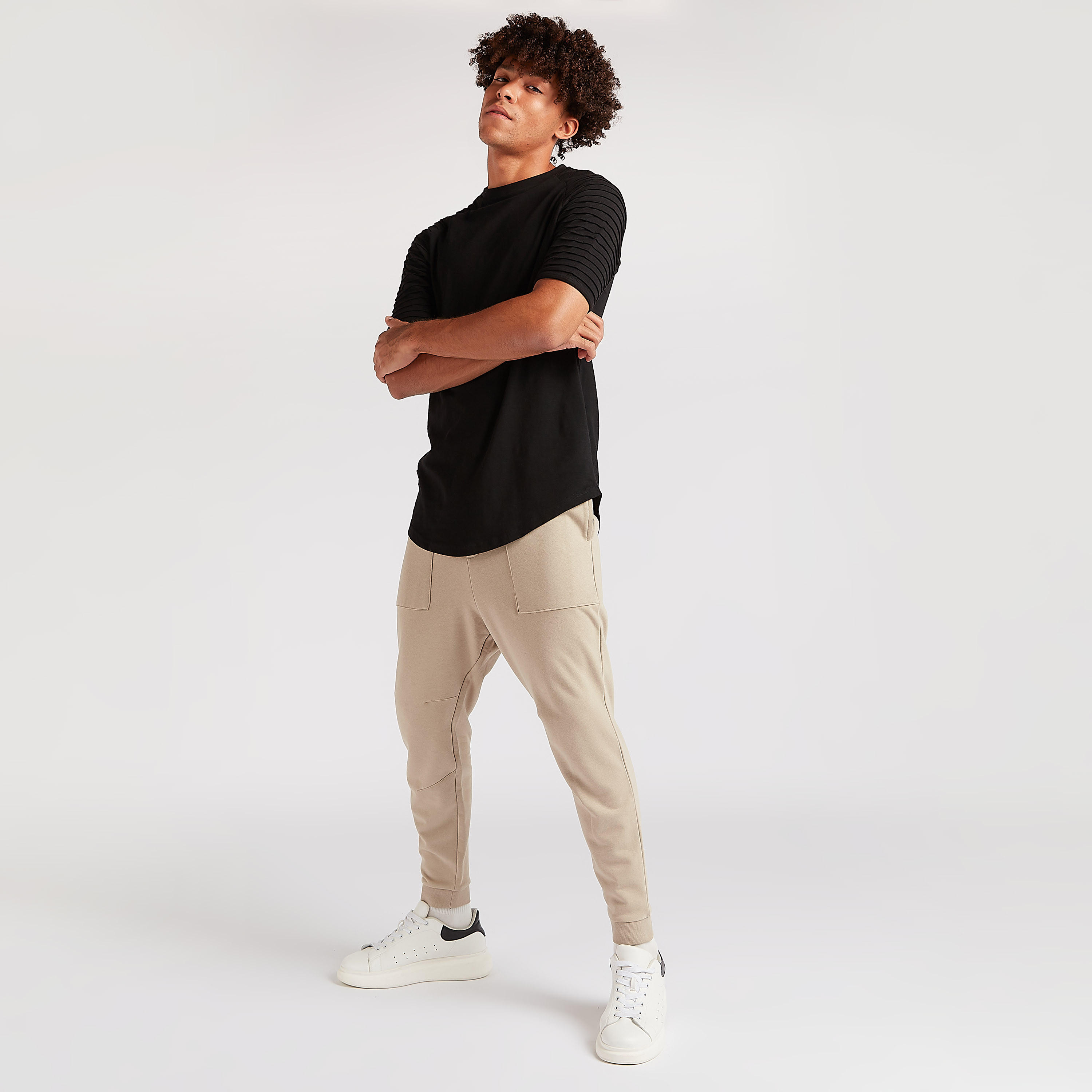 Solid Joggers with Pockets and Drawstring Closure-men-clothing-bottoms-joggers-image-5